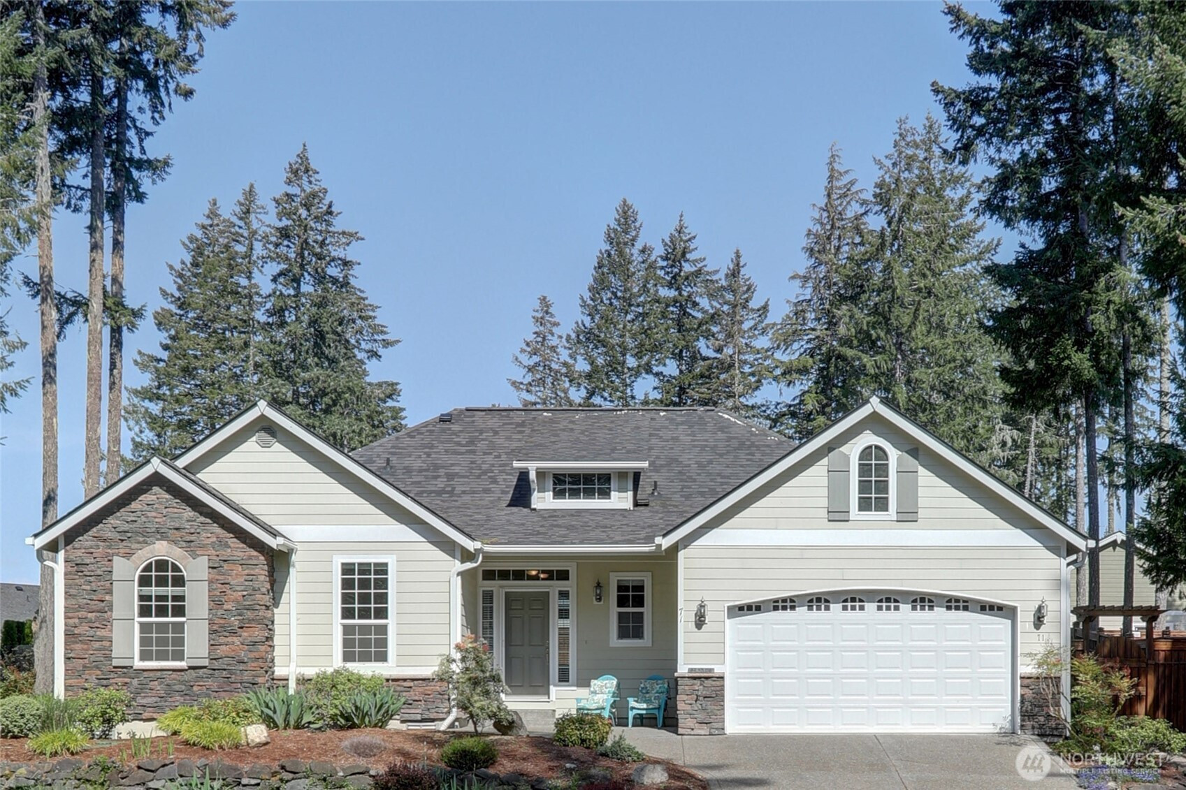 71 E Madrona Lane, Union, WA 98592