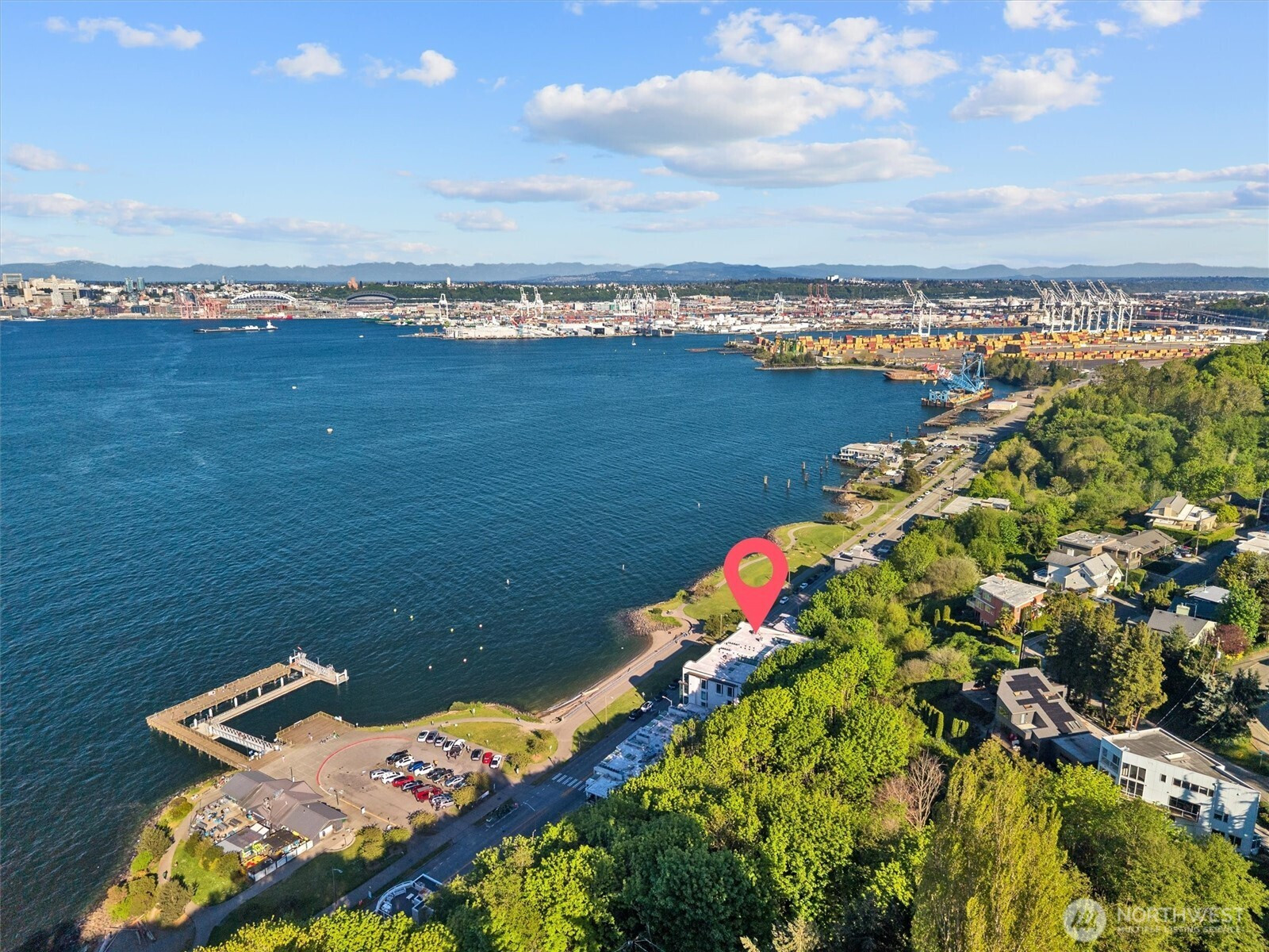 1661 Harbor Avenue SW, Seattle, WA 98116