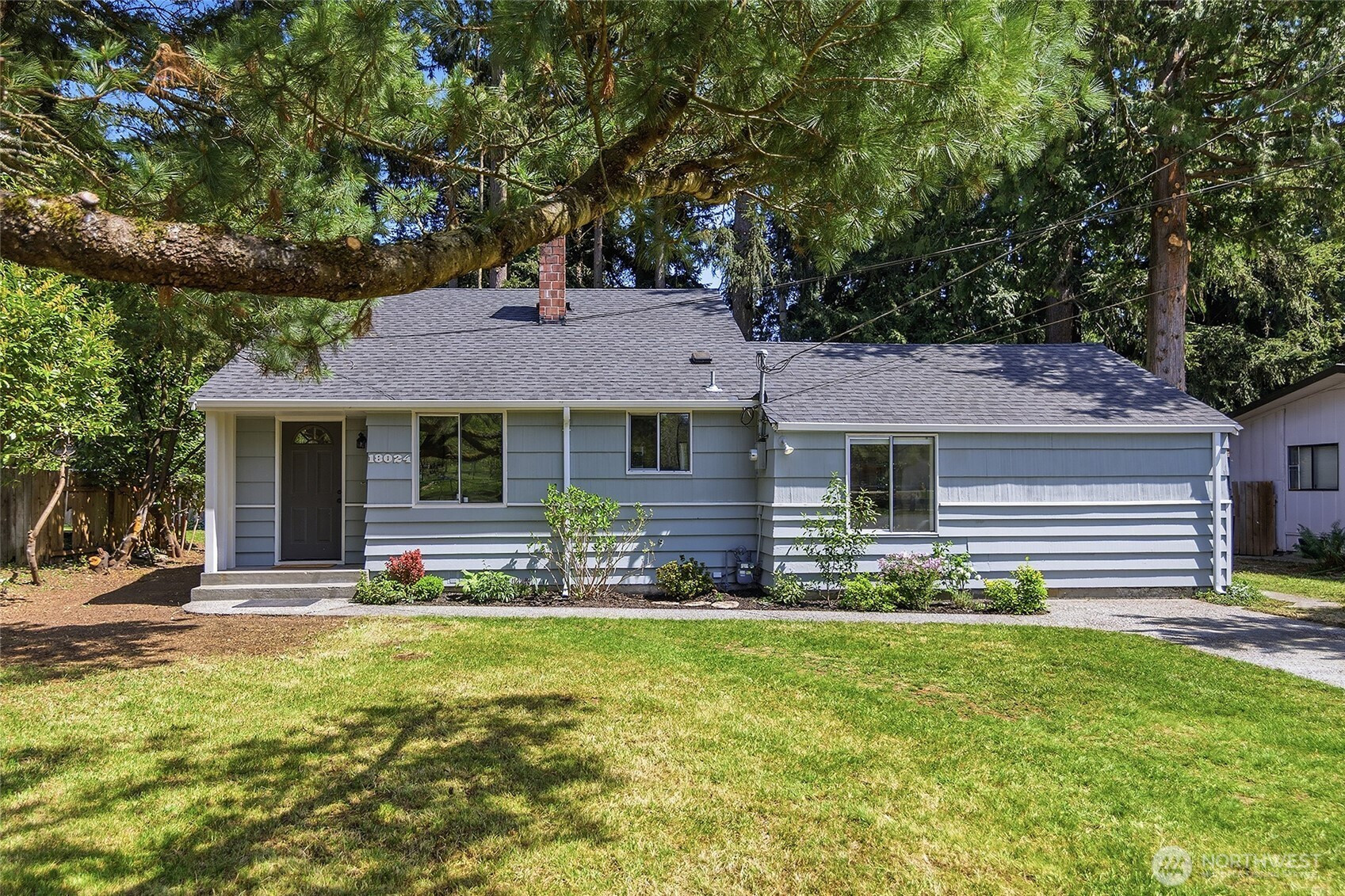18024 Corliss Avenue N, Shoreline, WA 98133
