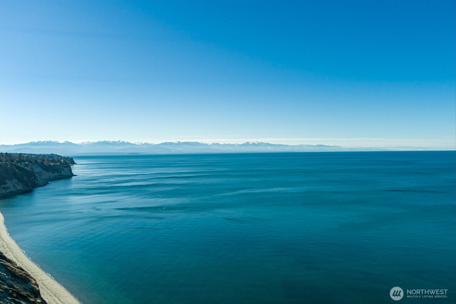 2089 West Beach Road, Oak Harbor, WA 98277