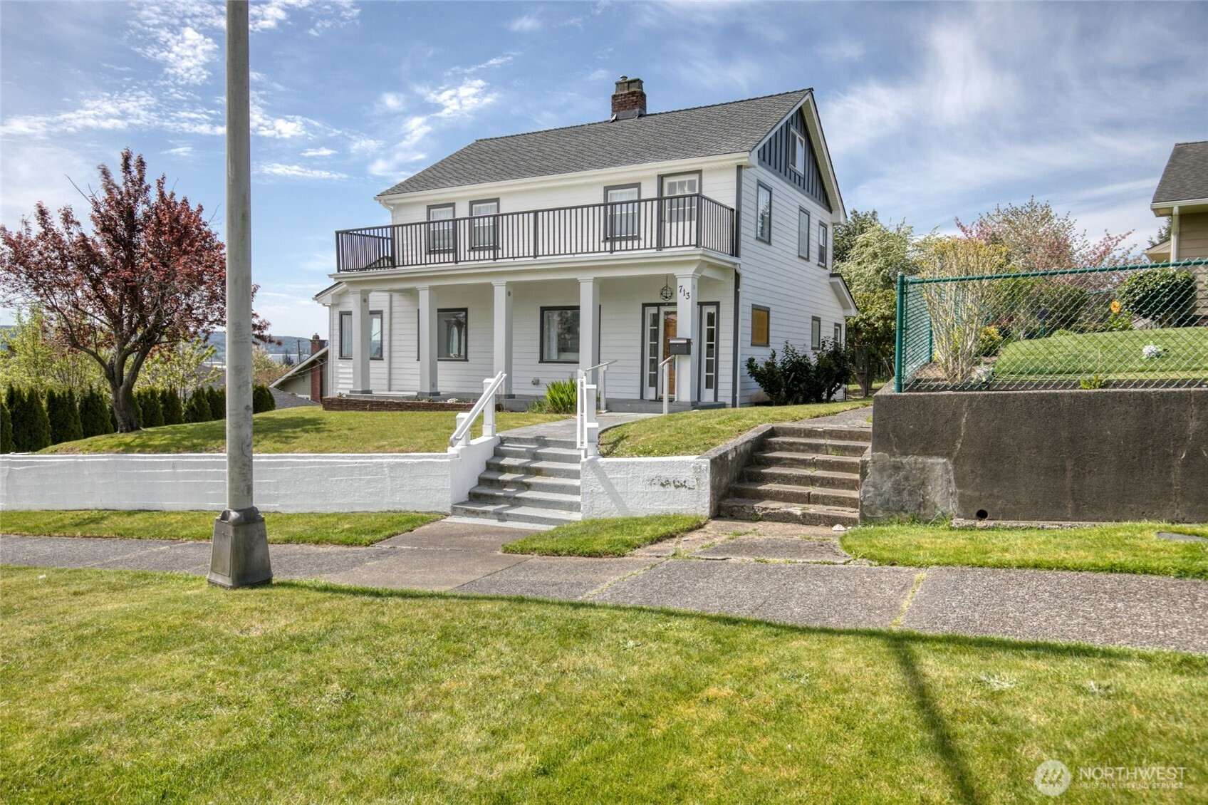 713 N Broadway St, Aberdeen, WA 98520