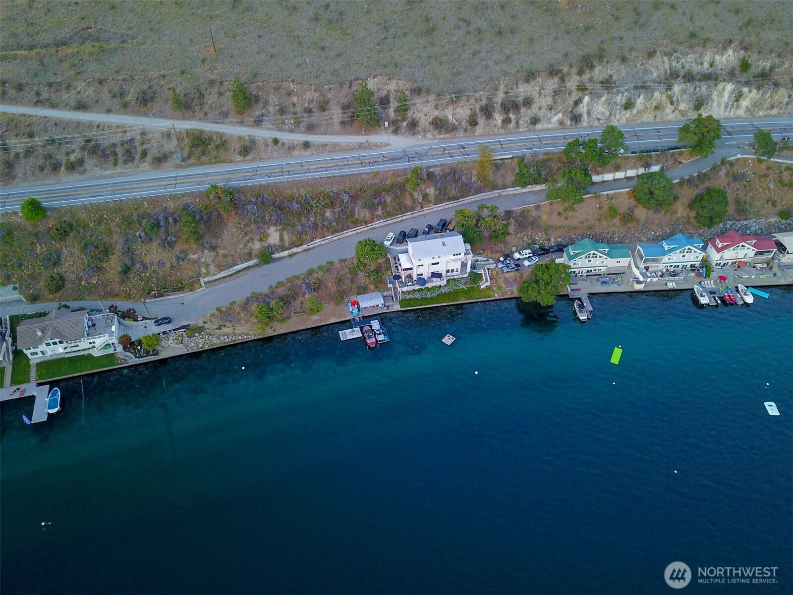 2650 S Lakeshore Road, Chelan, WA 98816