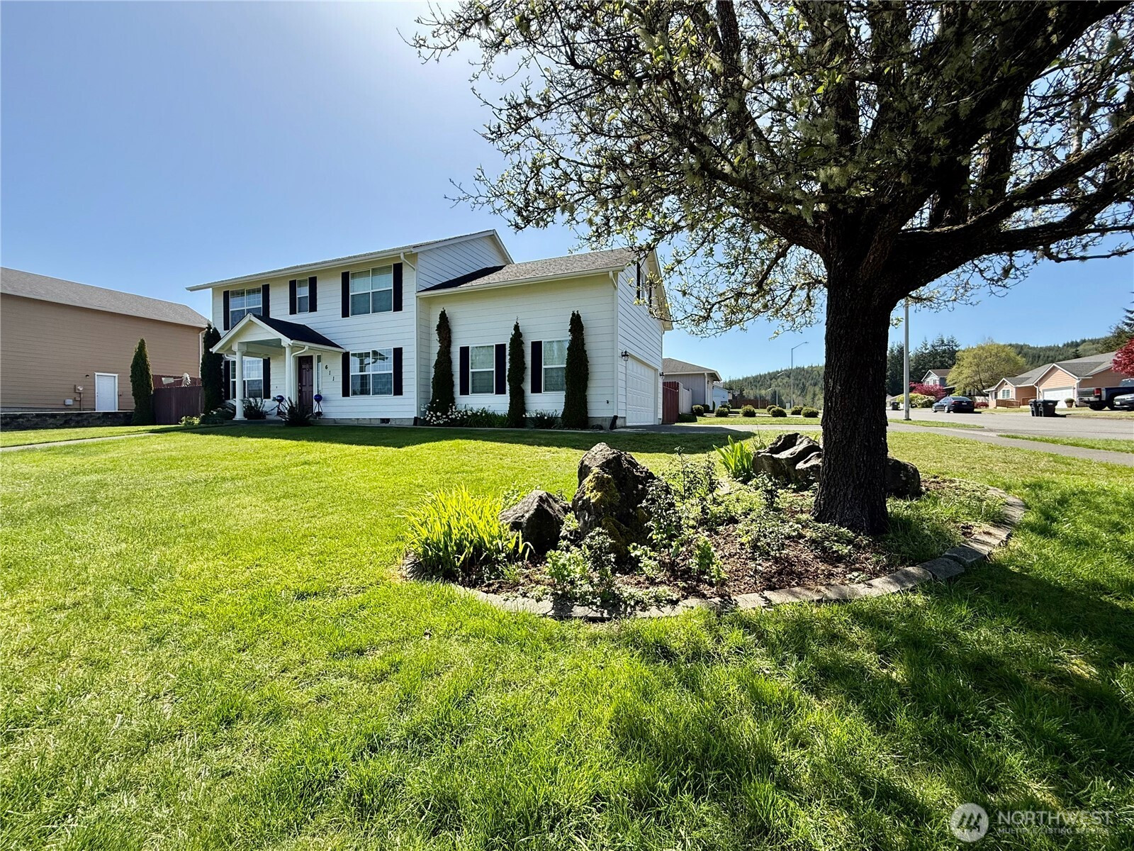 611 Andrews Avenue, Cosmopolis, WA 98537