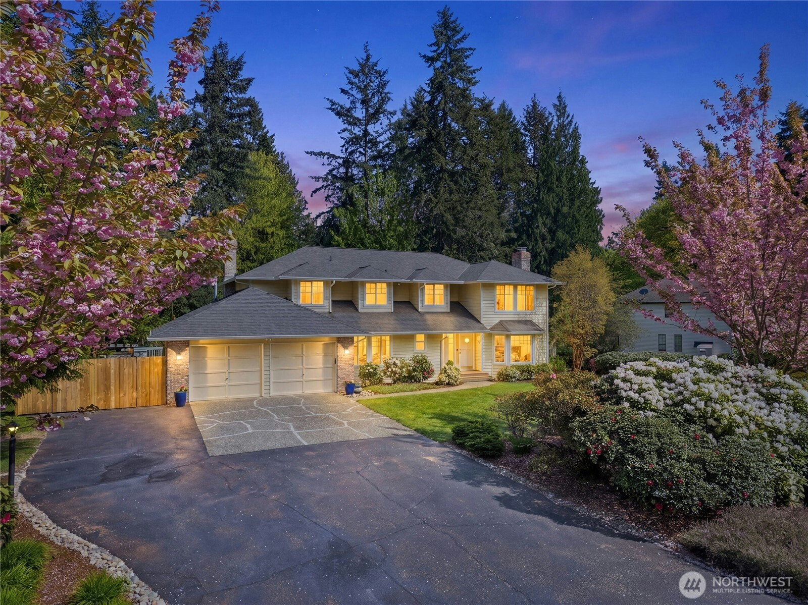 19924 163rd Avenue NE, Woodinville, WA 98072