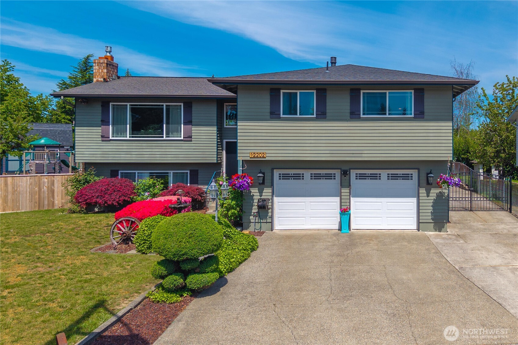 12202 SE 218th Court, Kent, WA 98031