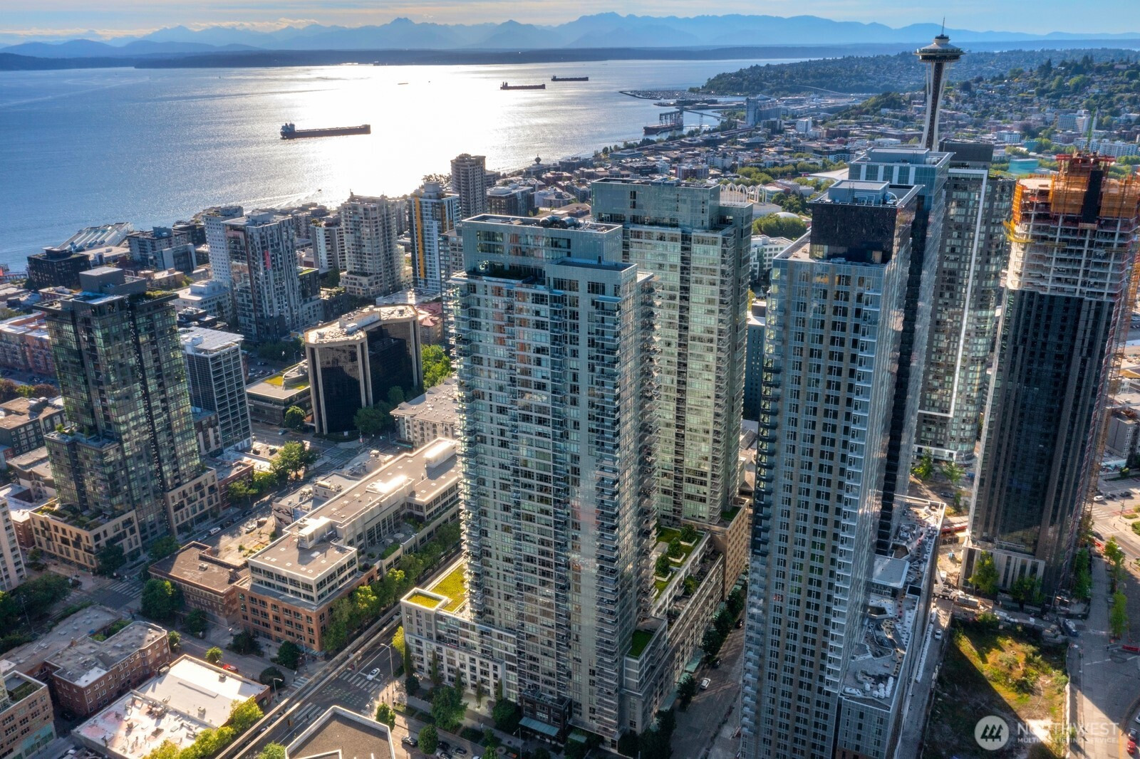 588 Bell Street, Seattle, WA 98121
