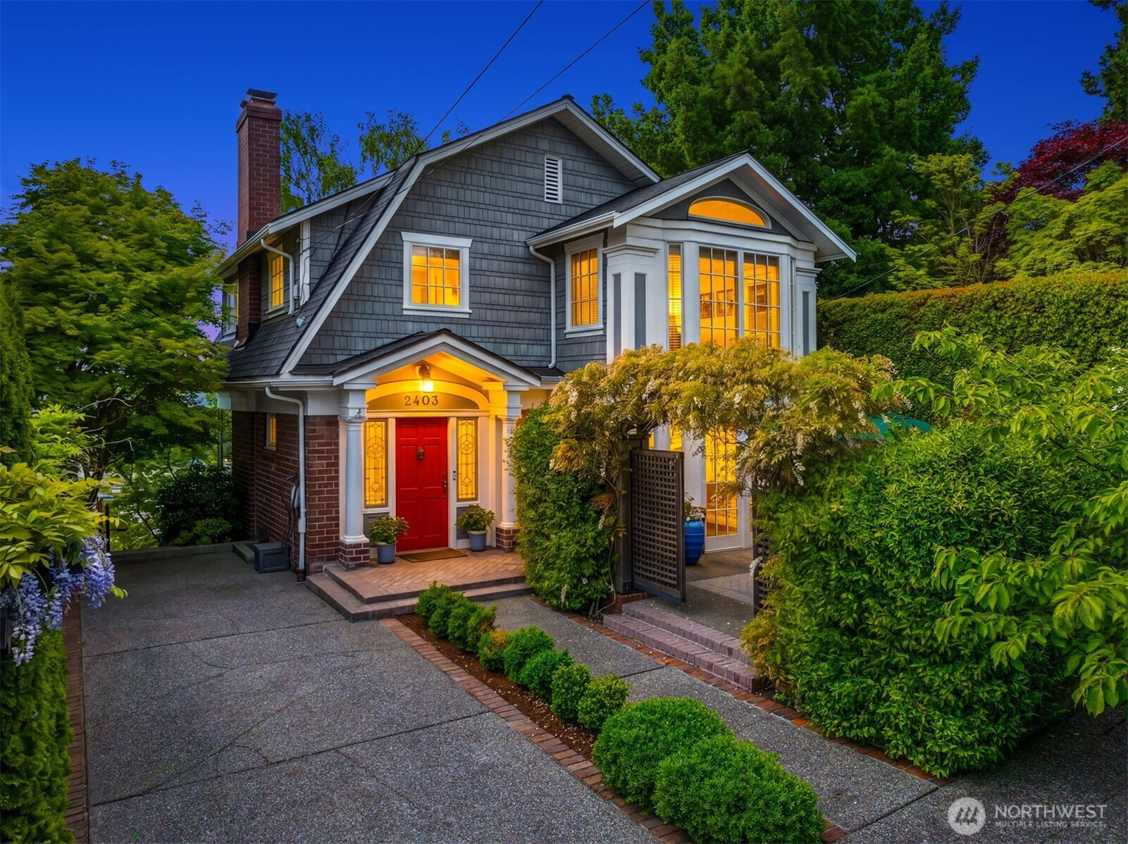 2403 11th Avenue W, Seattle, WA 98119
