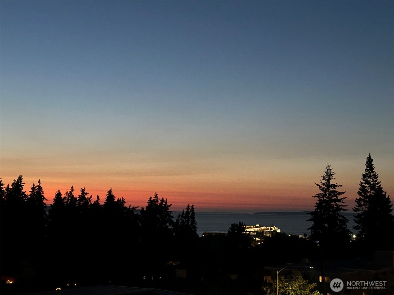 1005 5th Avenue S, Edmonds, WA 98020
