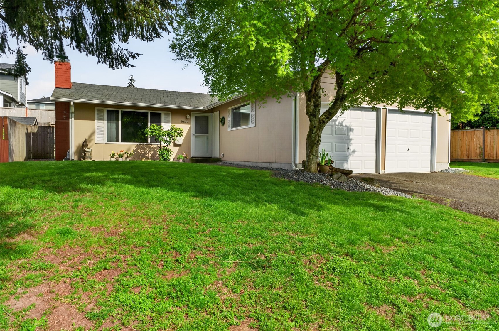 30312 10th Avenue S, Federal Way, WA 98003