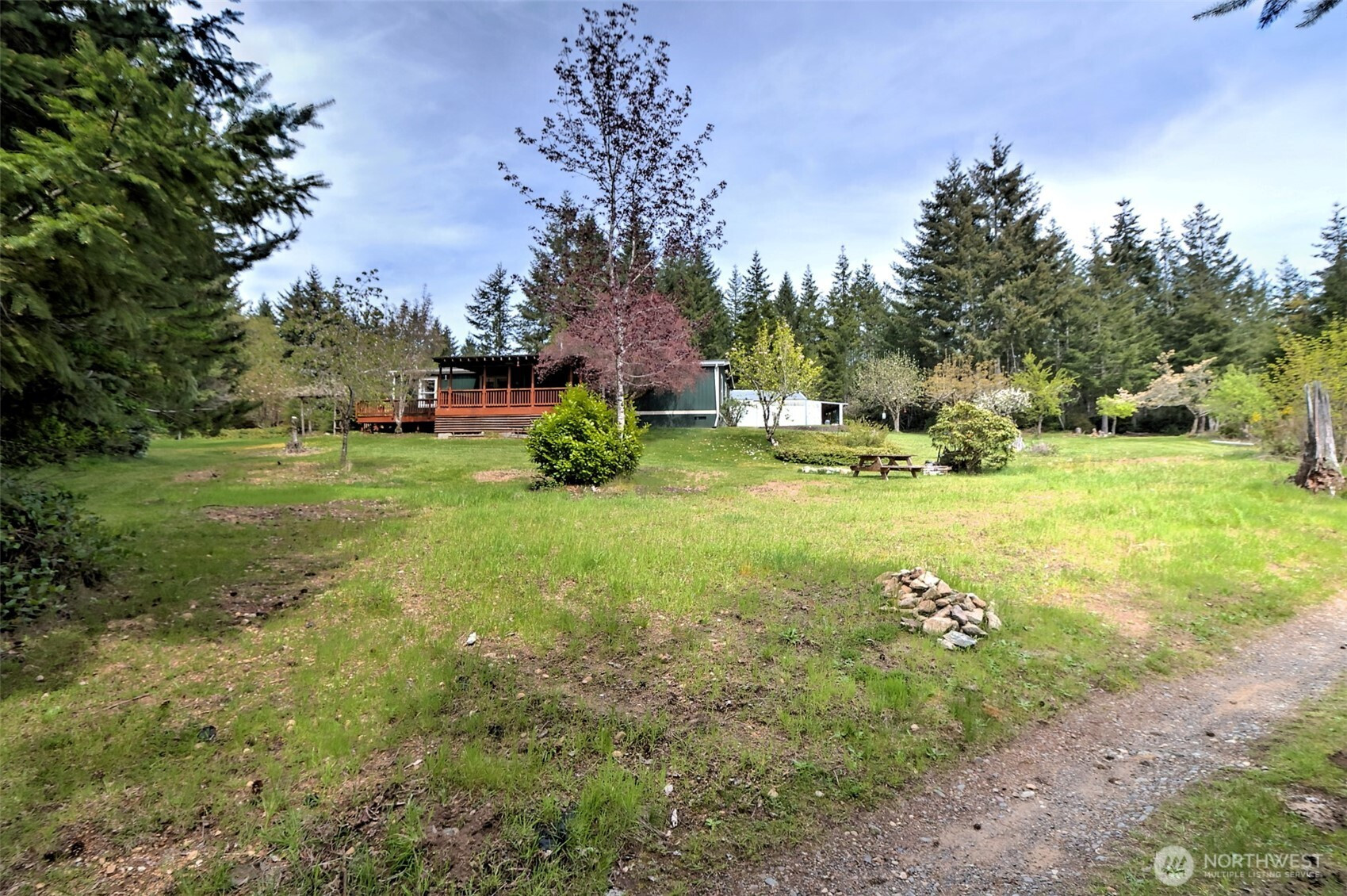 4080 W Shelton Matlock Road, Shelton, WA 98584