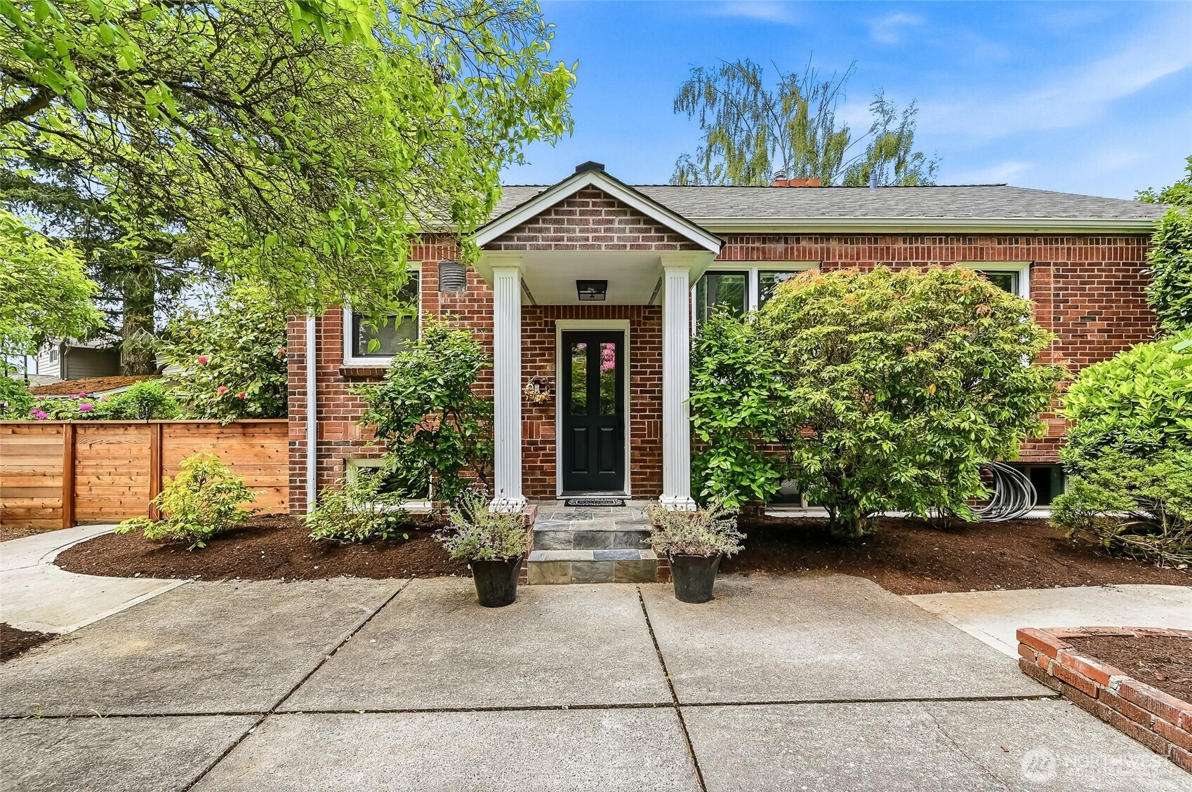 10825 Marine View Drive SW, Seattle, WA 98146