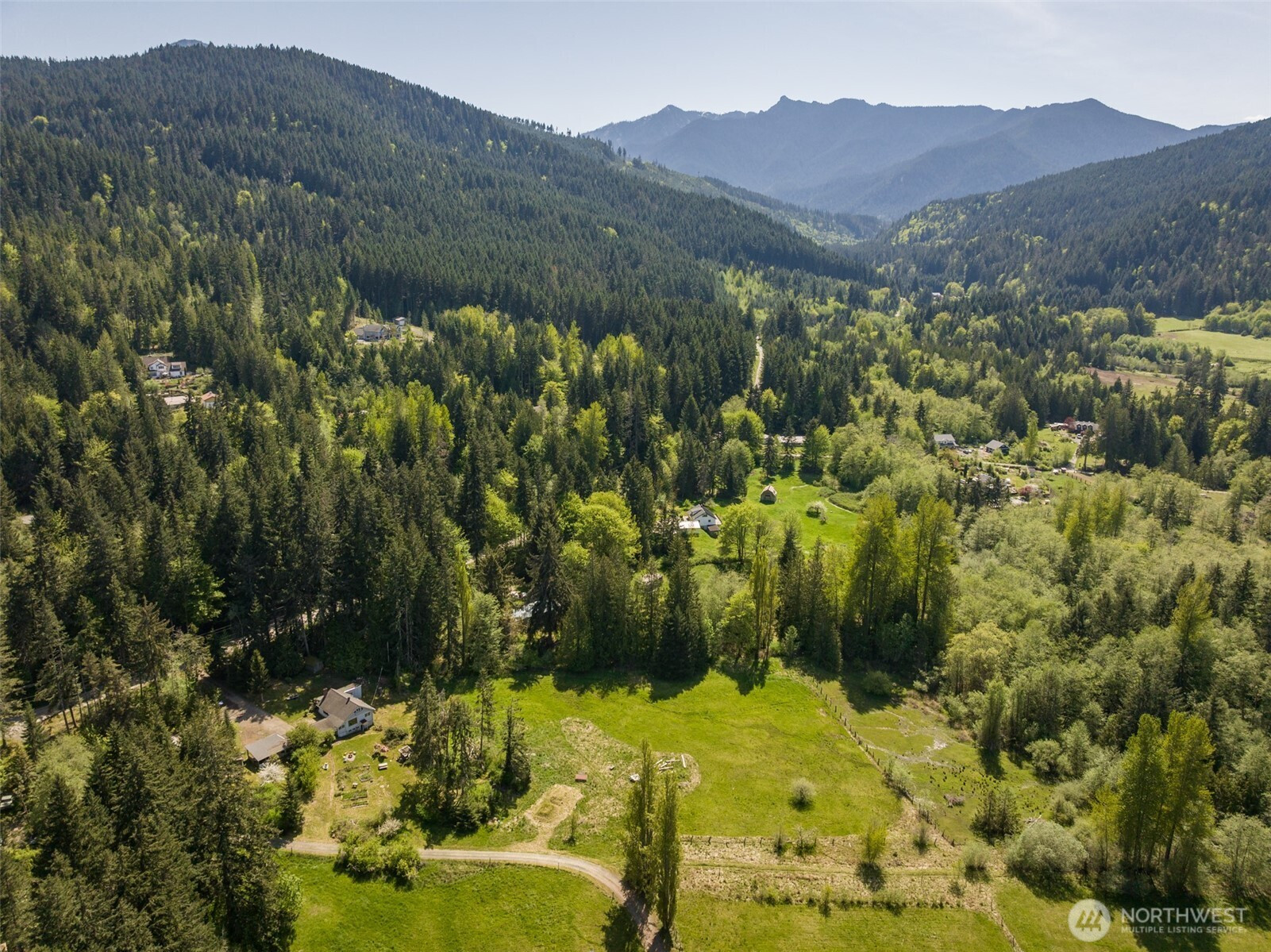 2252 Black Diamond Road, Port Angeles, WA 98363