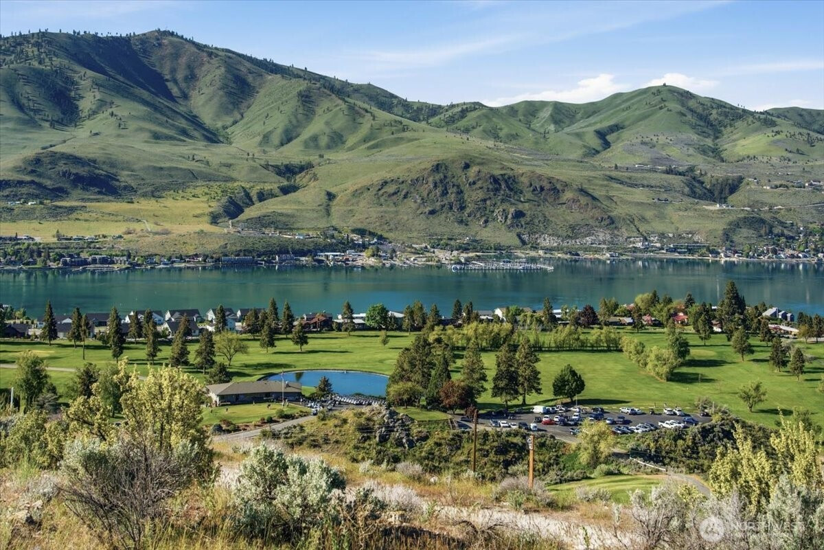 857 Long Drive, Chelan, WA 98816