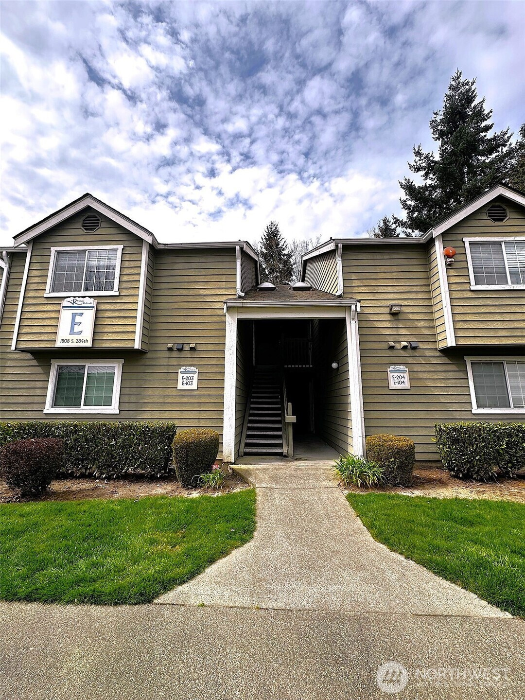 1808 S 284th Lane, Federal Way, WA 98003