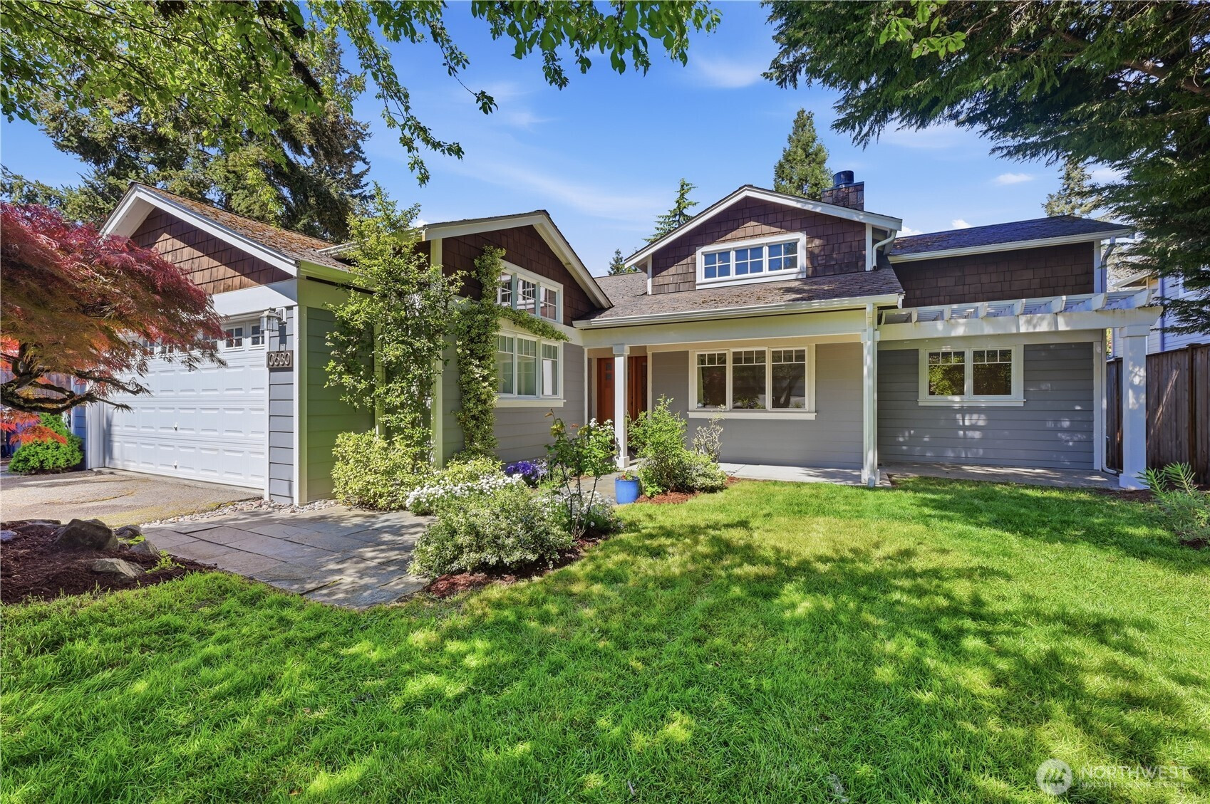 10630 NE 18th Street, Bellevue, WA 98004