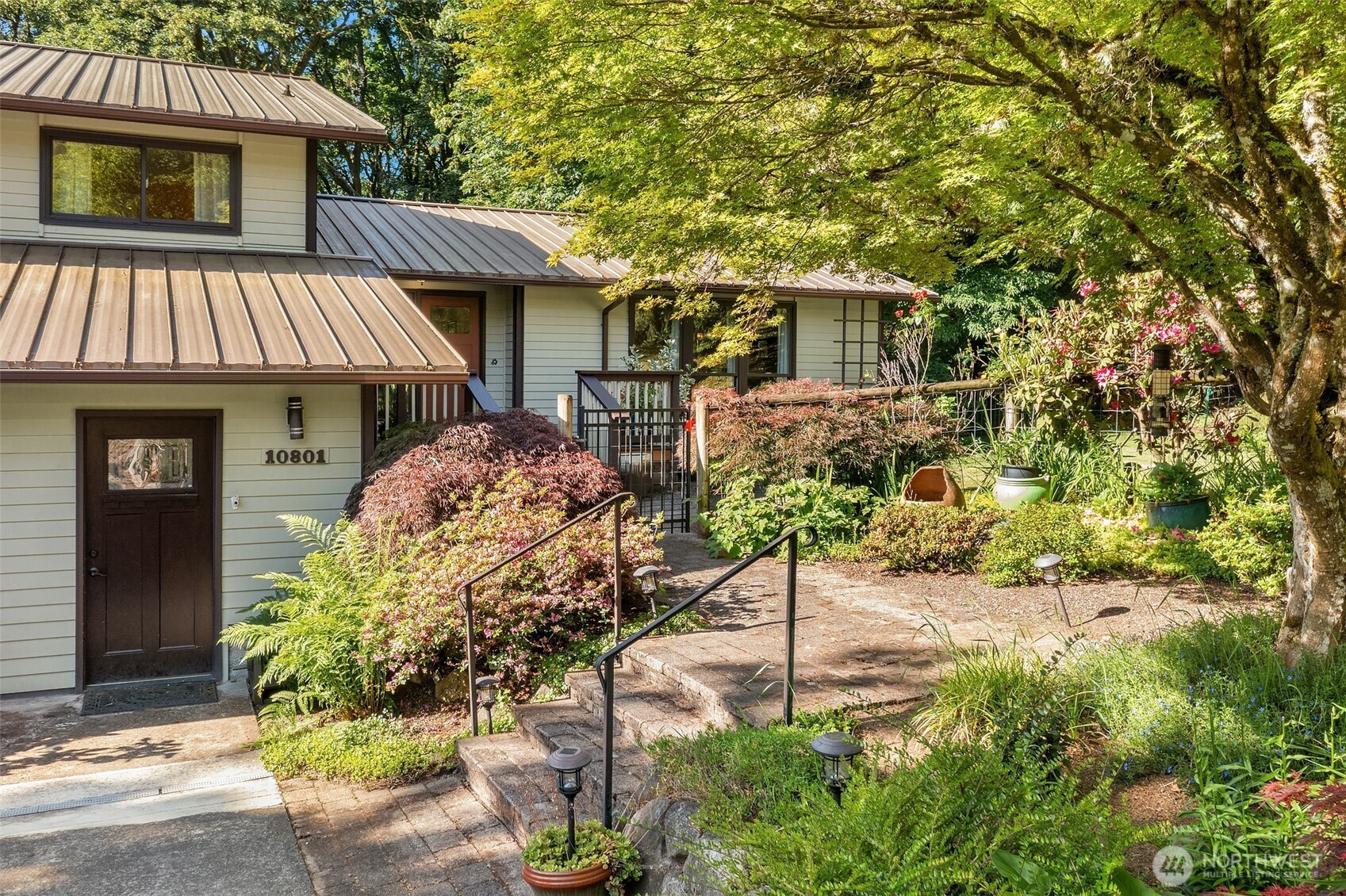 10801 SW 238th Street, Vashon, WA 98070