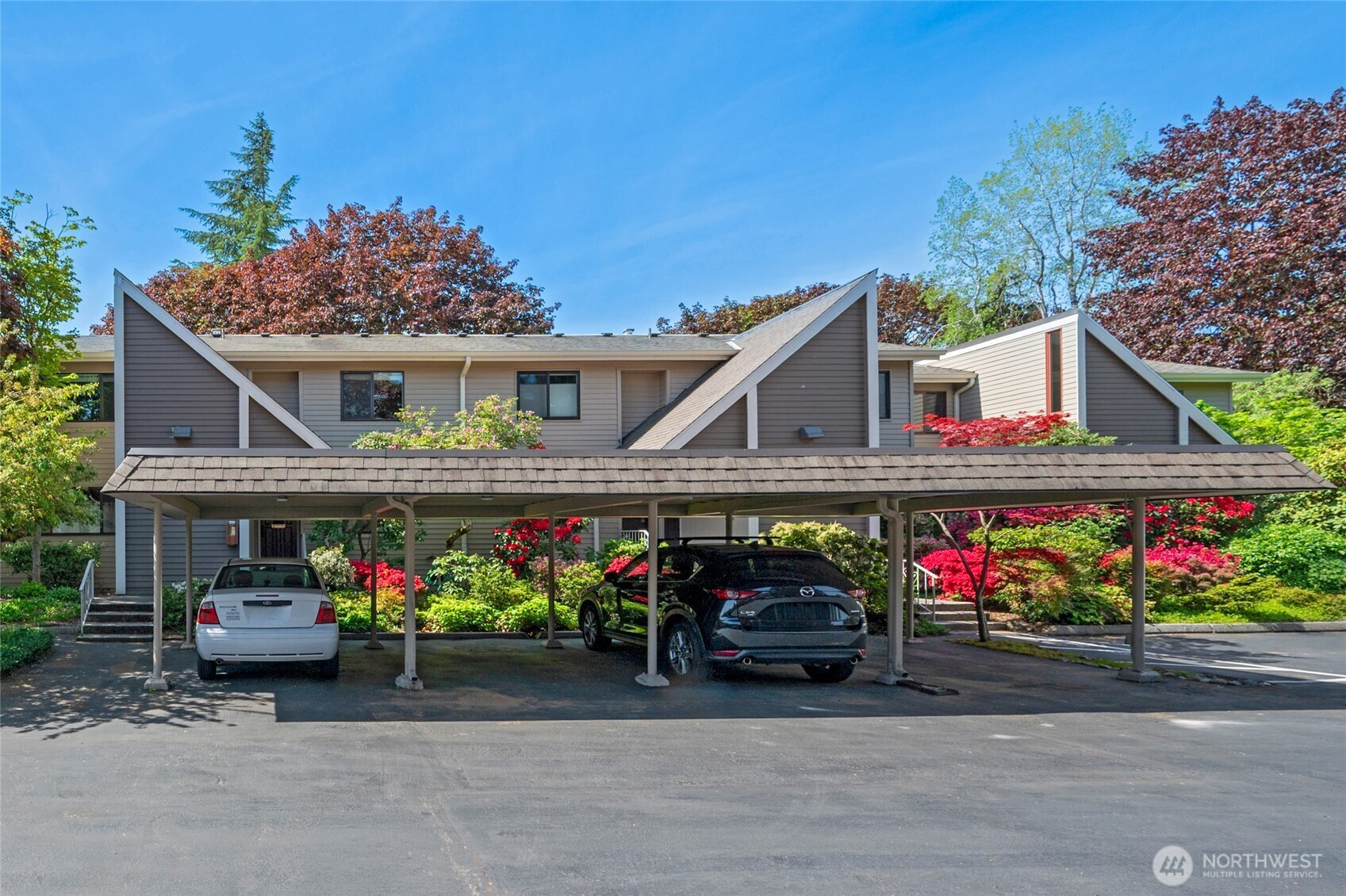 6343 Sand Point Way NE, Seattle, WA 98115