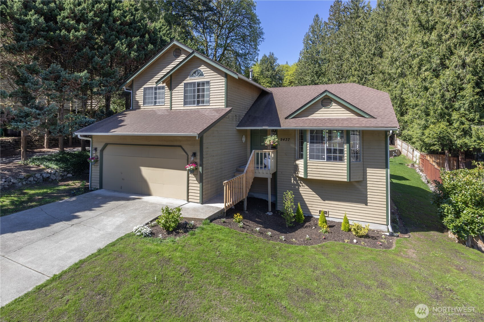 9437 St. Johns Lane NE, Bremerton, WA 98311
