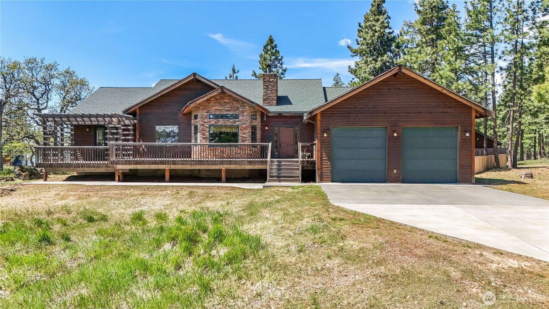 11 Deer Ridge Road, Goldendale, WA 98620