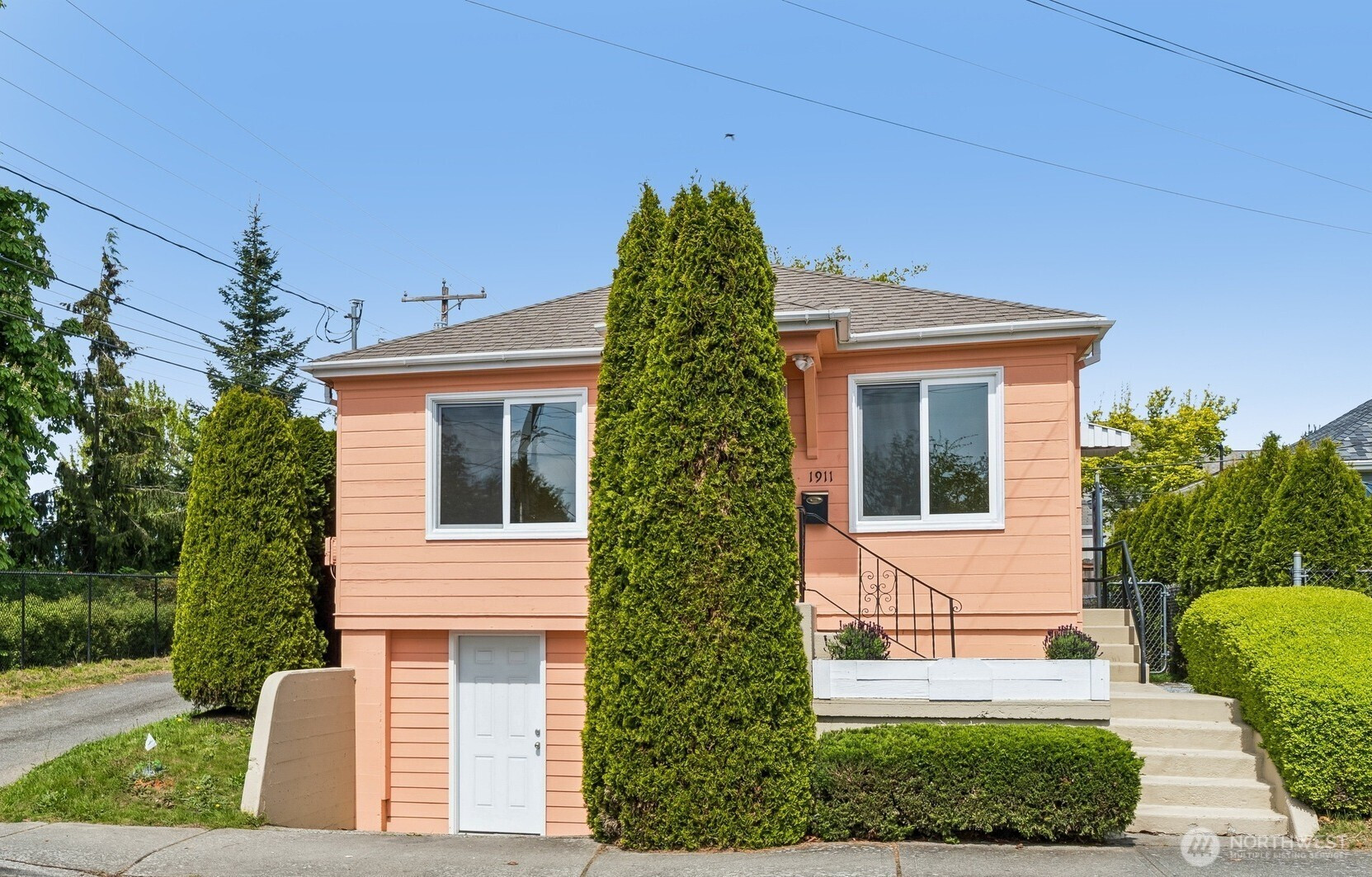 1911 13th Street, Everett, WA 98201