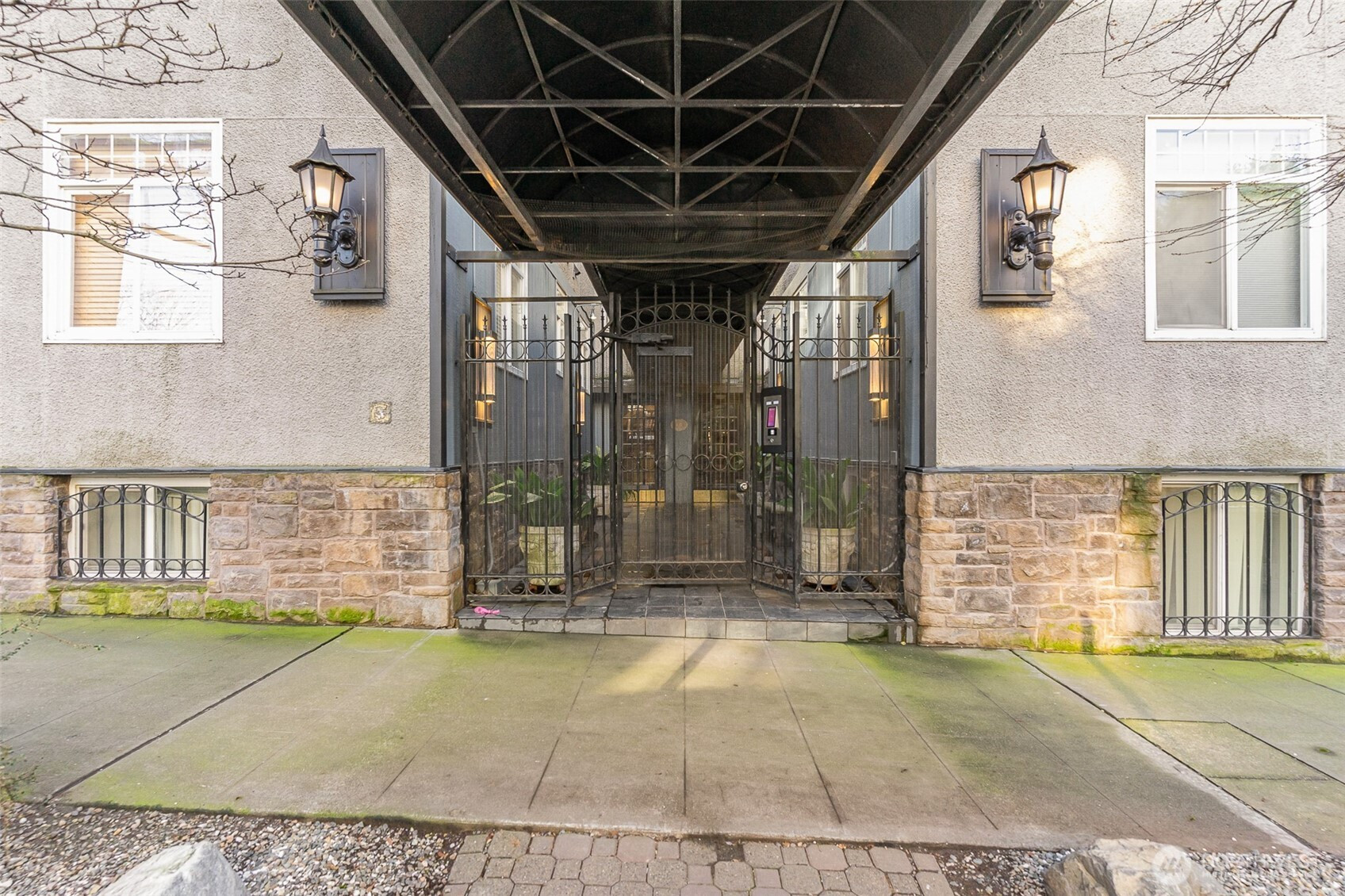 403 Terry Avenue, Seattle, WA 98104