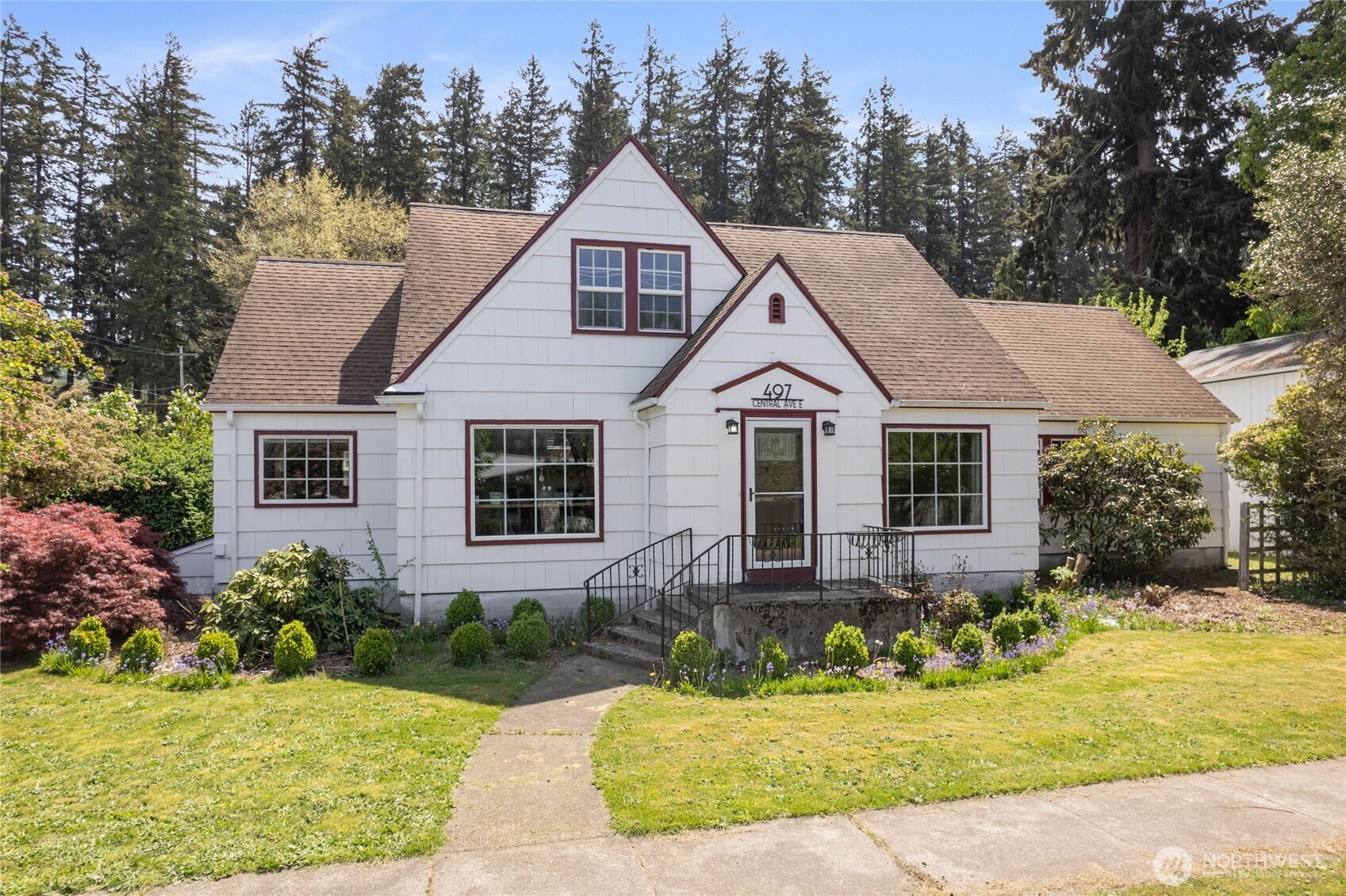 497 Central Avenue E, Tenino, WA 98589