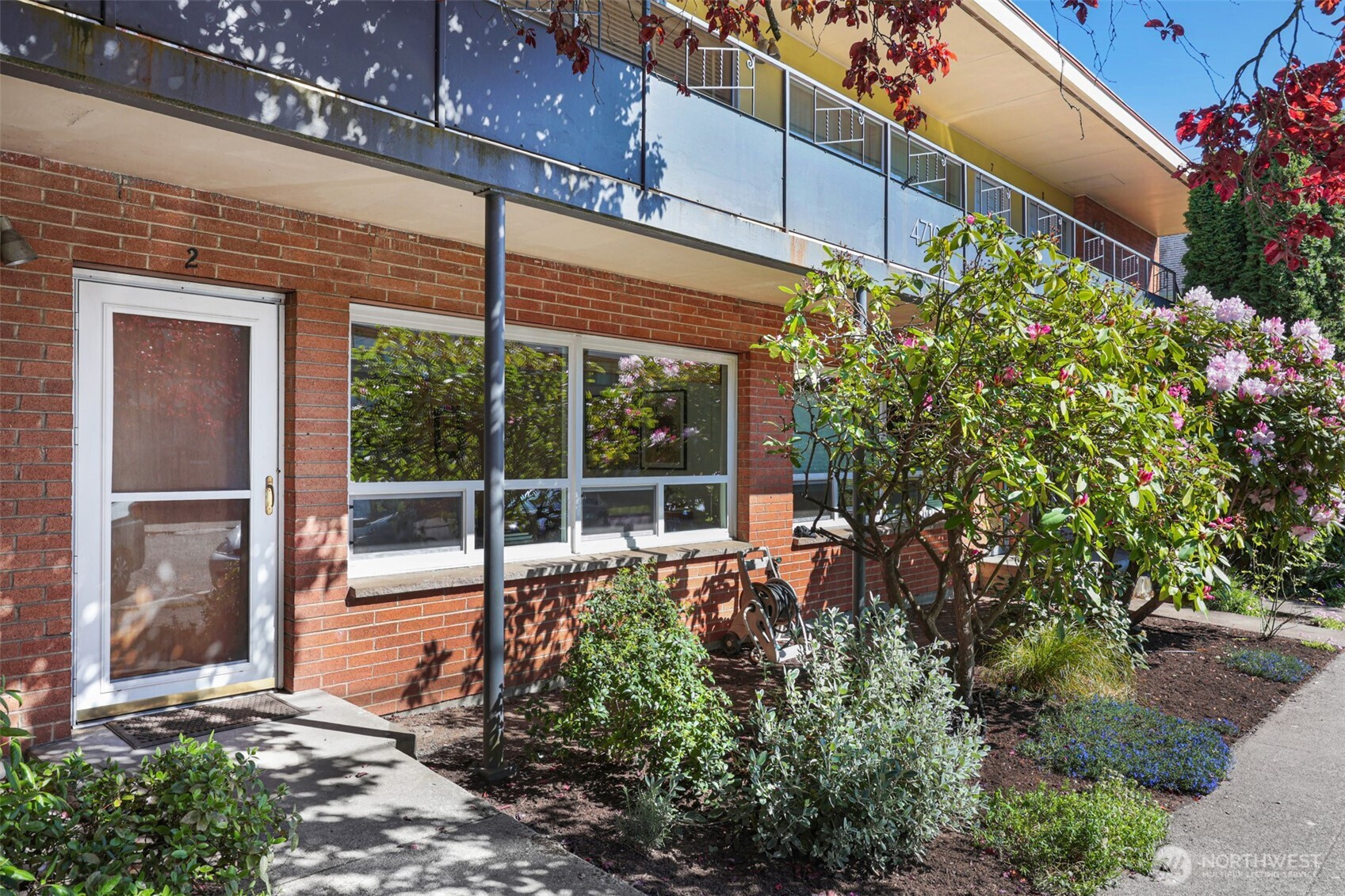 4710 Dayton Avenue N, Seattle, WA 98103
