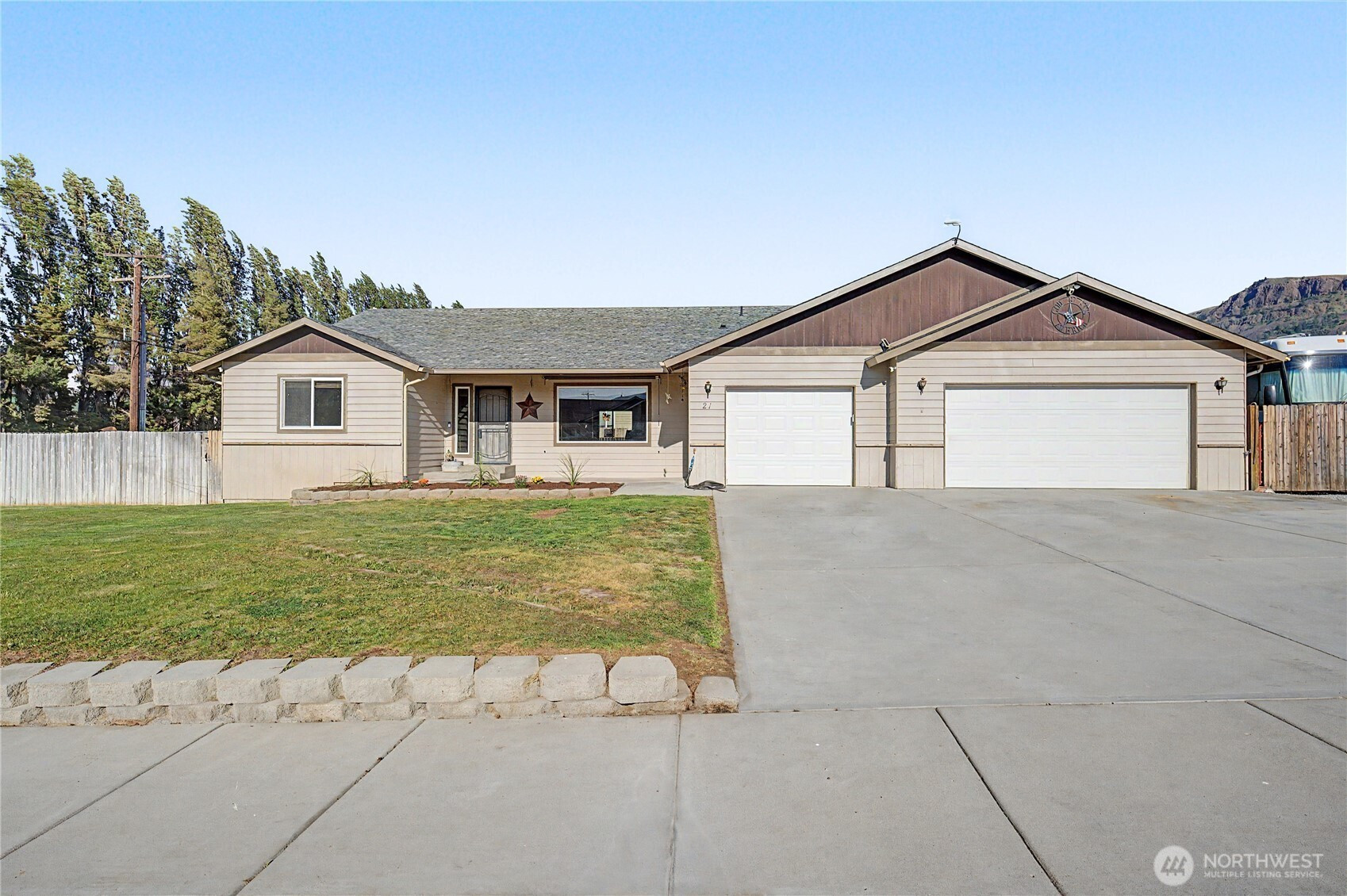 21 Ambrosia Lane, Malaga, WA 98828
