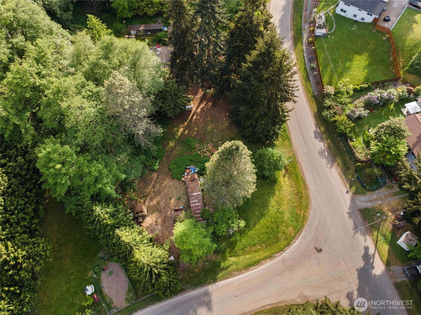 2844 Sunlight Drive, Clinton, WA 98236