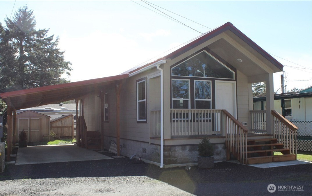 802 S Forrest Street, Westport, WA 98595