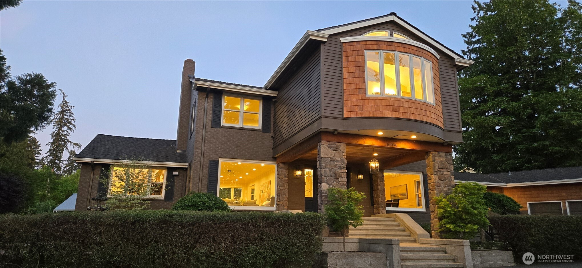 16066 NE Inglewood Road, Kenmore, WA 98028