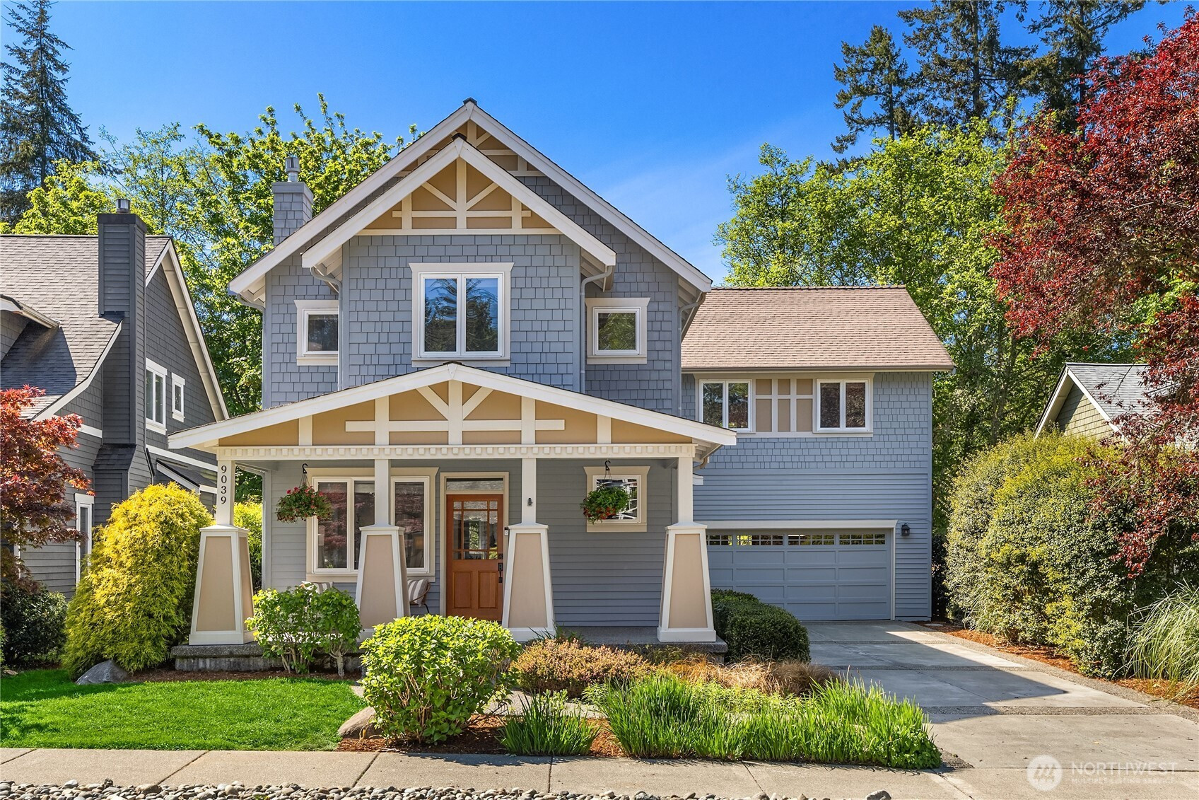 9039 North Town Drive NE, Bainbridge Island, WA 98110