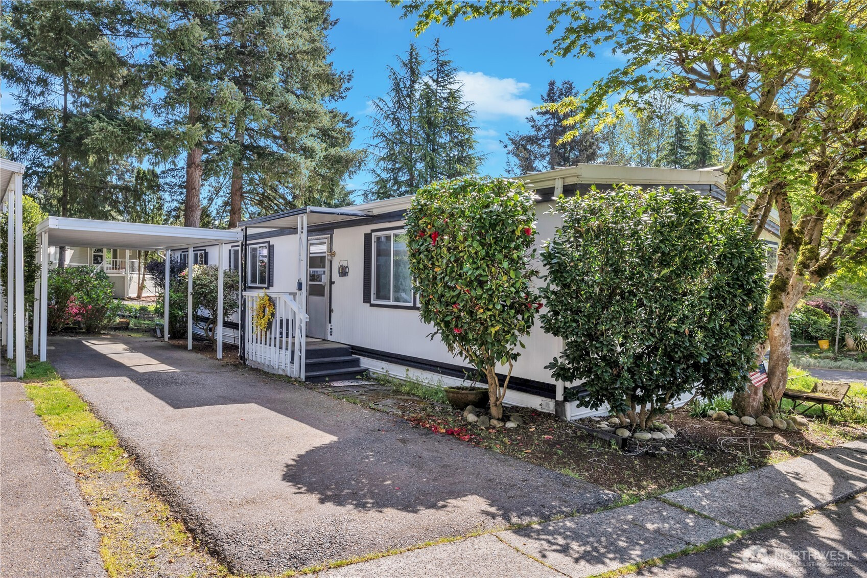 18425 NE 95th Street, Redmond, WA 98052