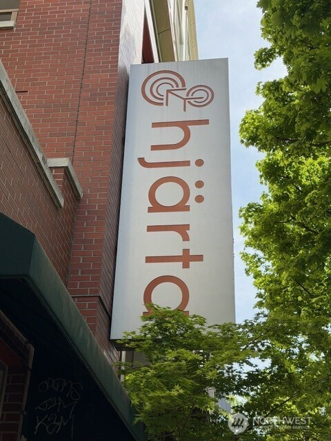 1530 NW Market Street, Seattle, WA 98107