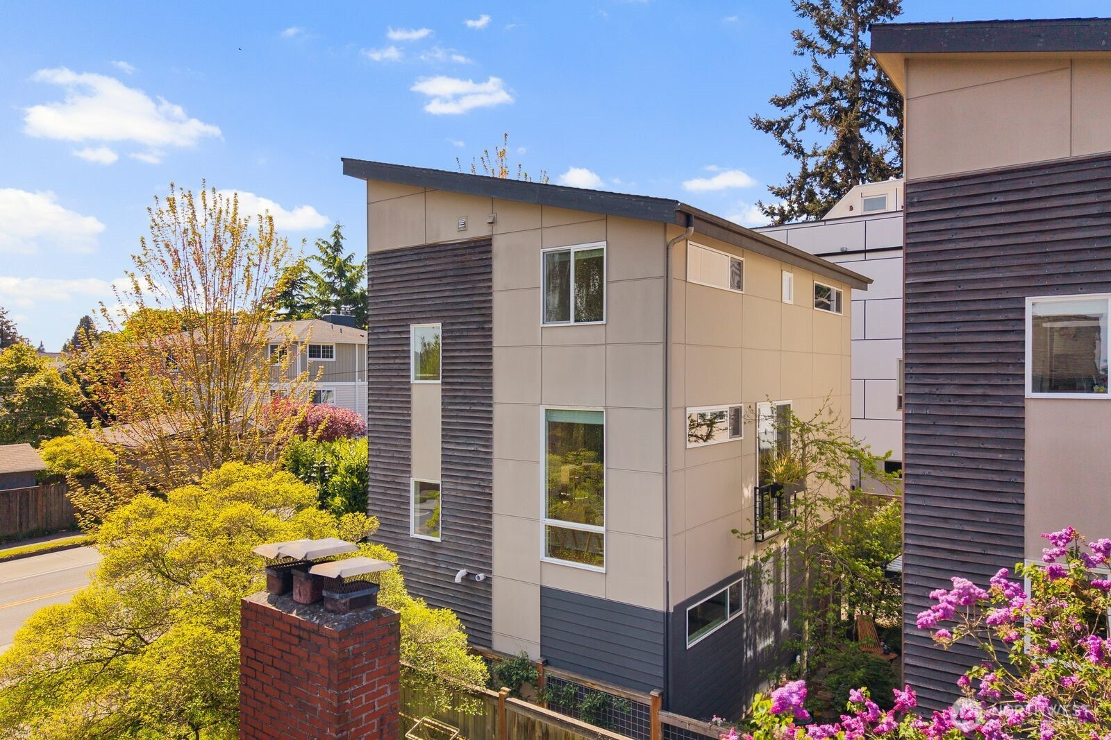 628 NW 85th Street, Seattle, WA 98117