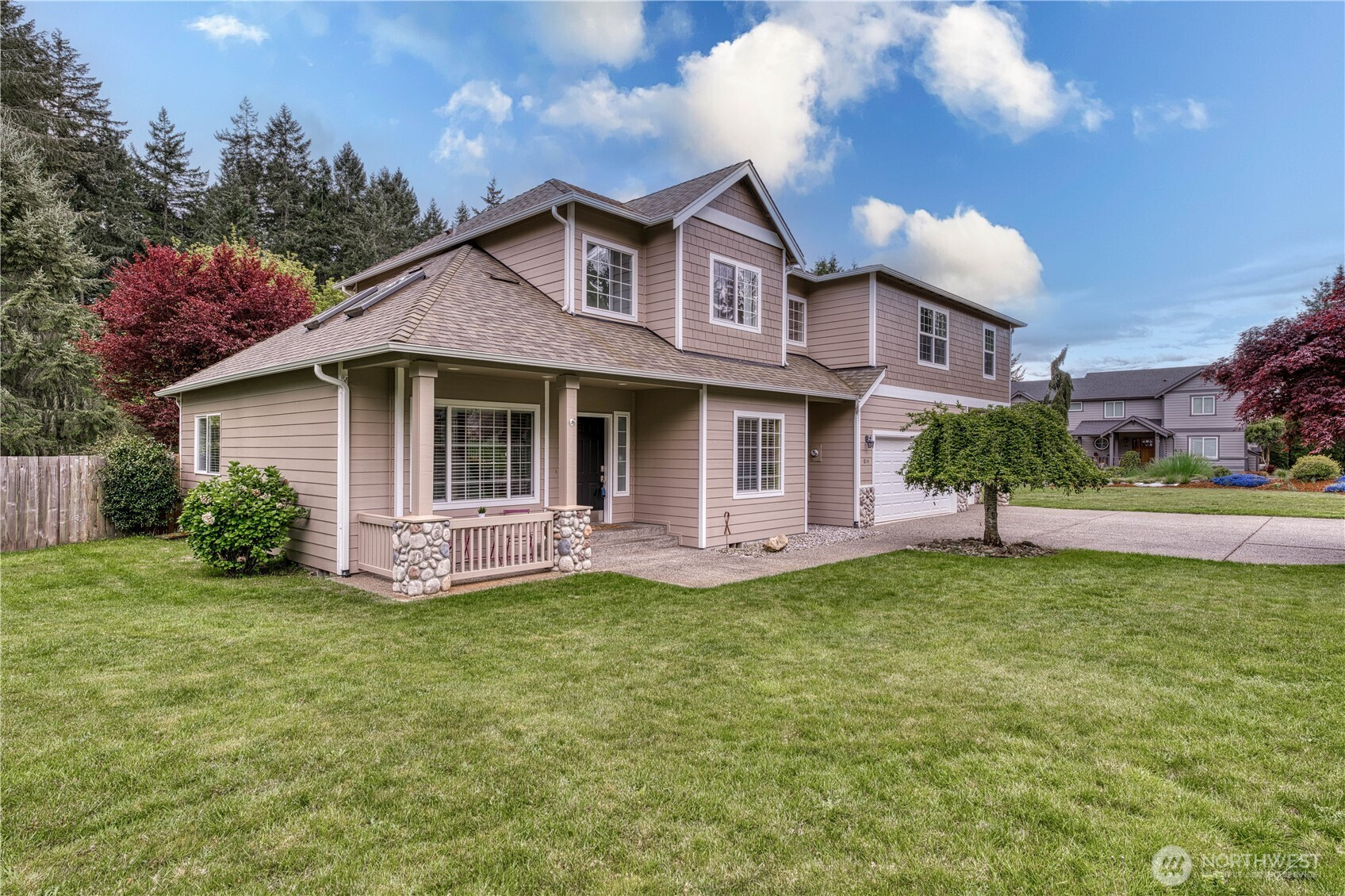 814 Jewil Drive, Fox Island, WA 98333
