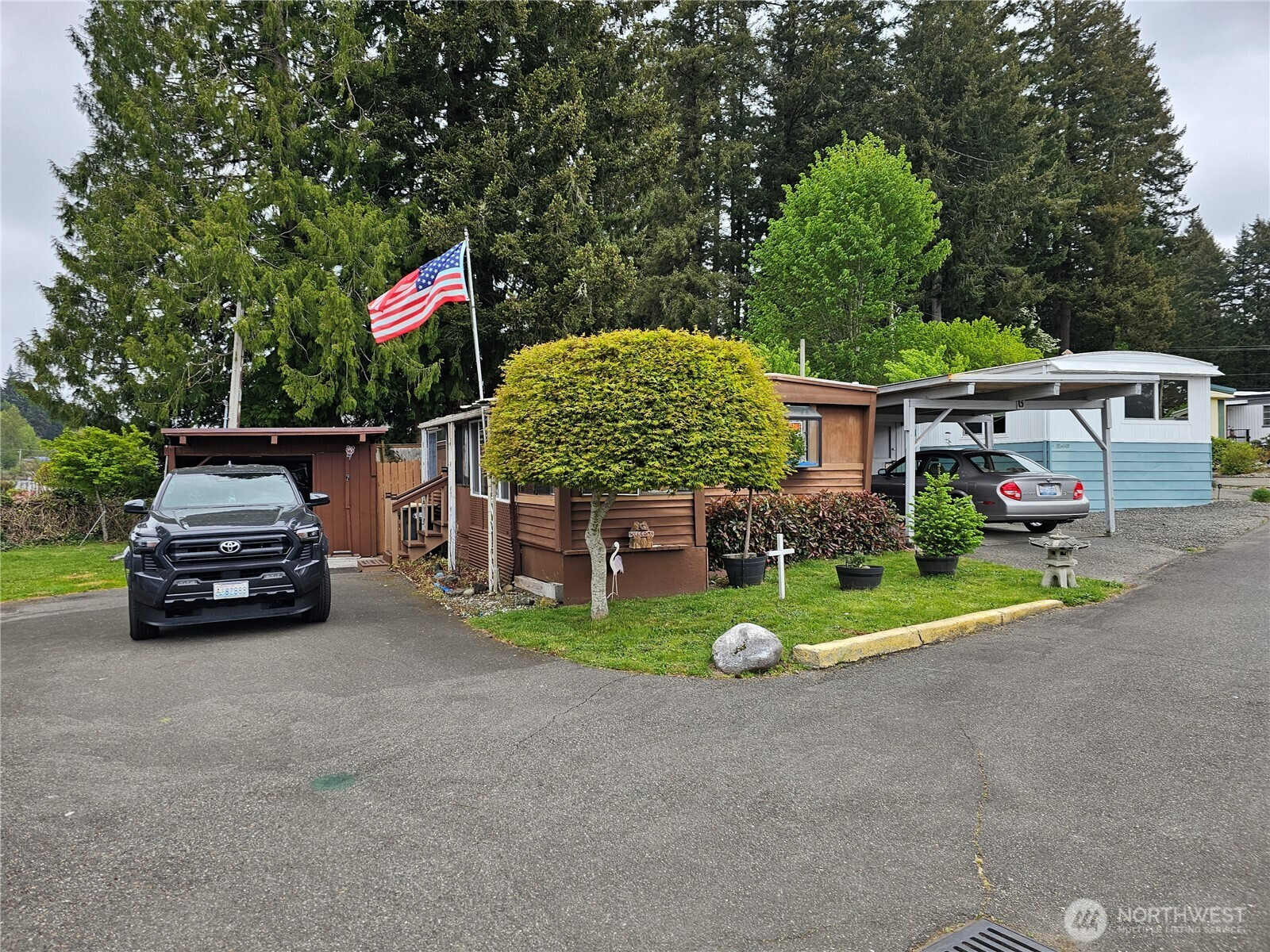 4707 Black Lake Belmore Road SW, Olympia, WA 98512