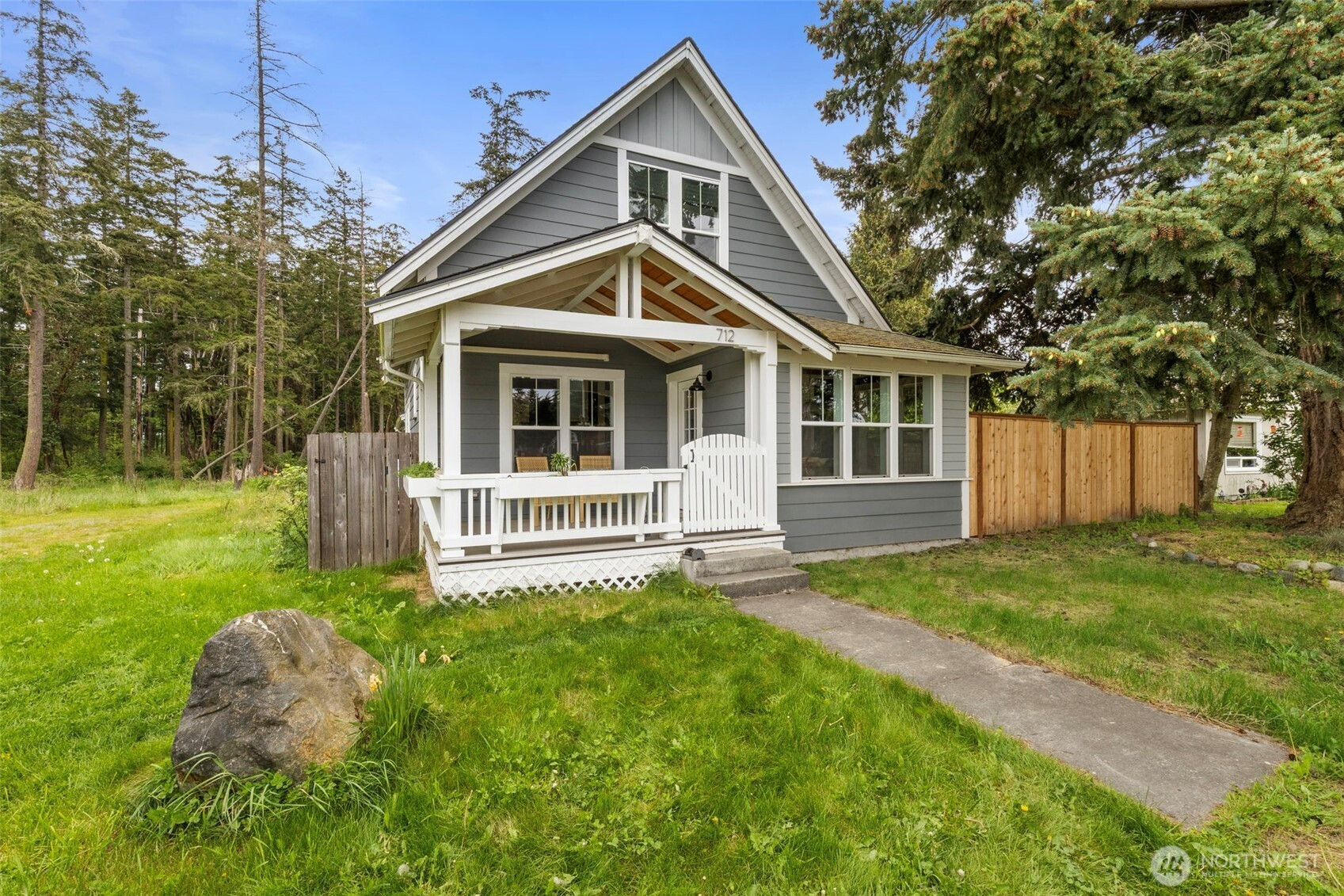 712 McPherson Street, Port Townsend, WA 98368