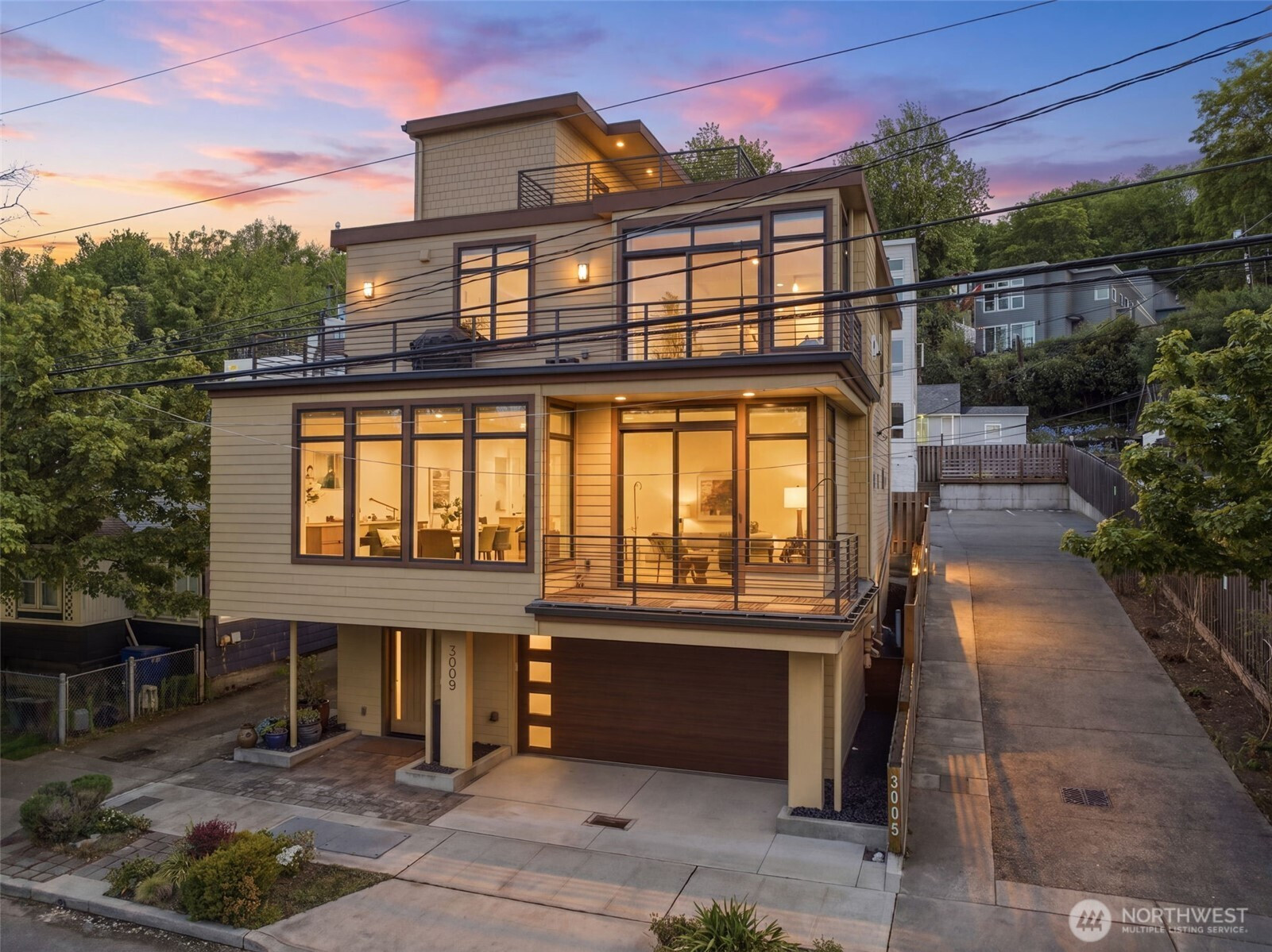 3009 Harbor Avenue SW, Seattle, WA 98126