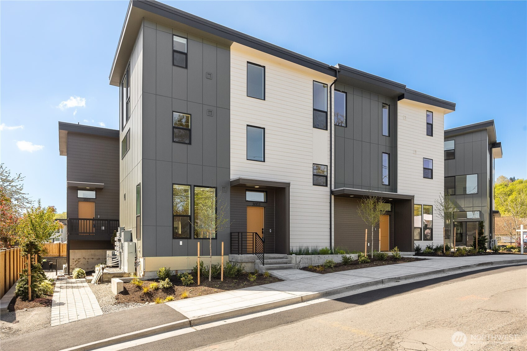 3001 S Dakota Street, Seattle, WA 98108