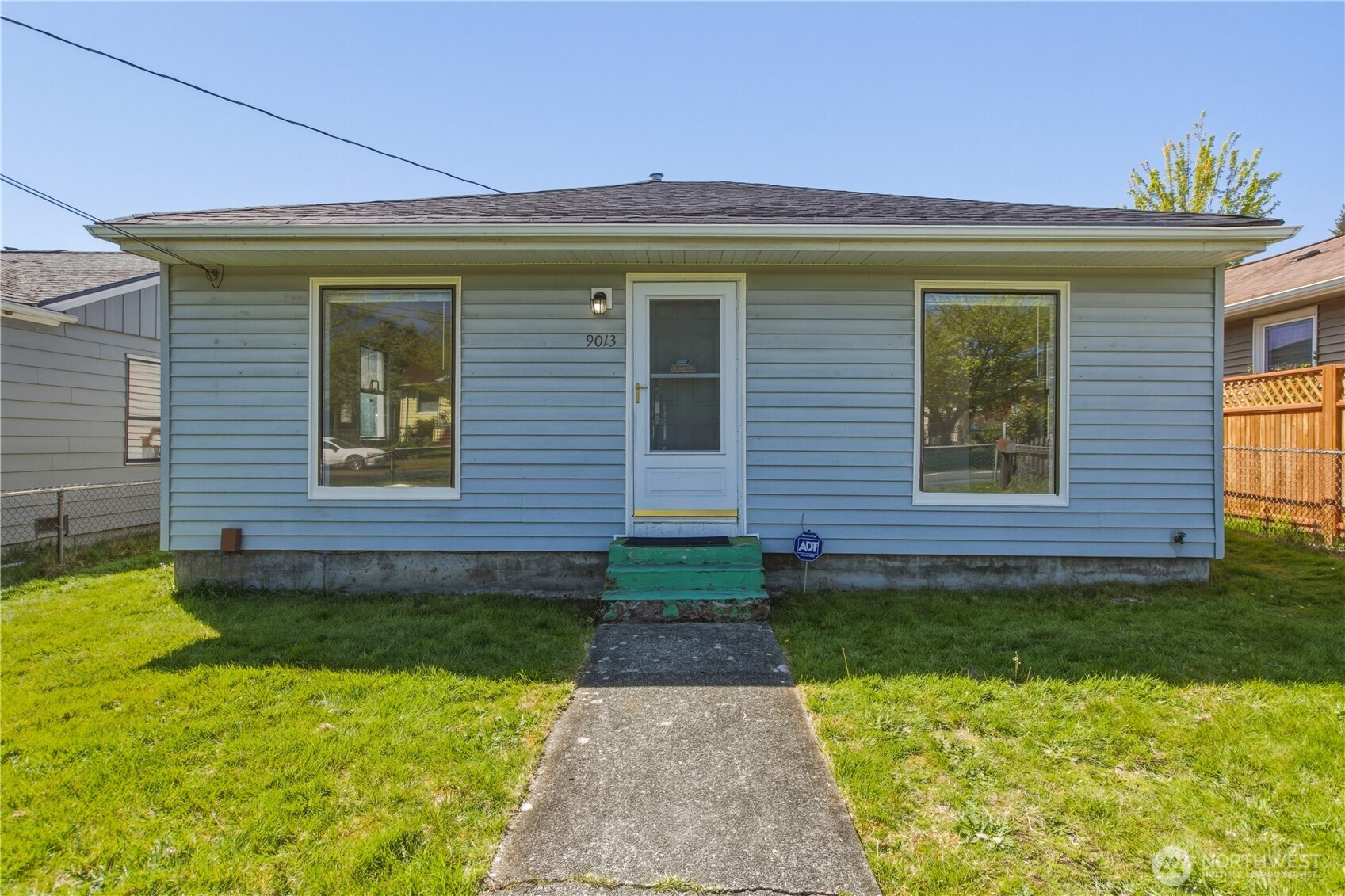 9013 SW 11th Ave, Seattle, WA 98106