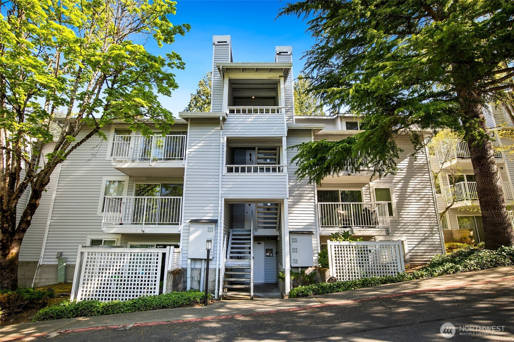 4106 Factoria Boulevard SE, Bellevue, WA 98006