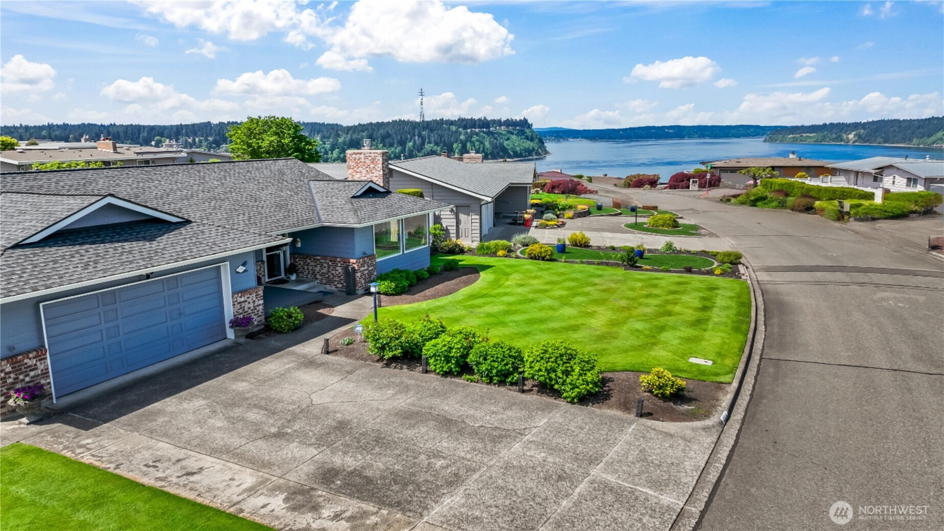 2316 Vista View Drive, Tacoma, WA 98406
