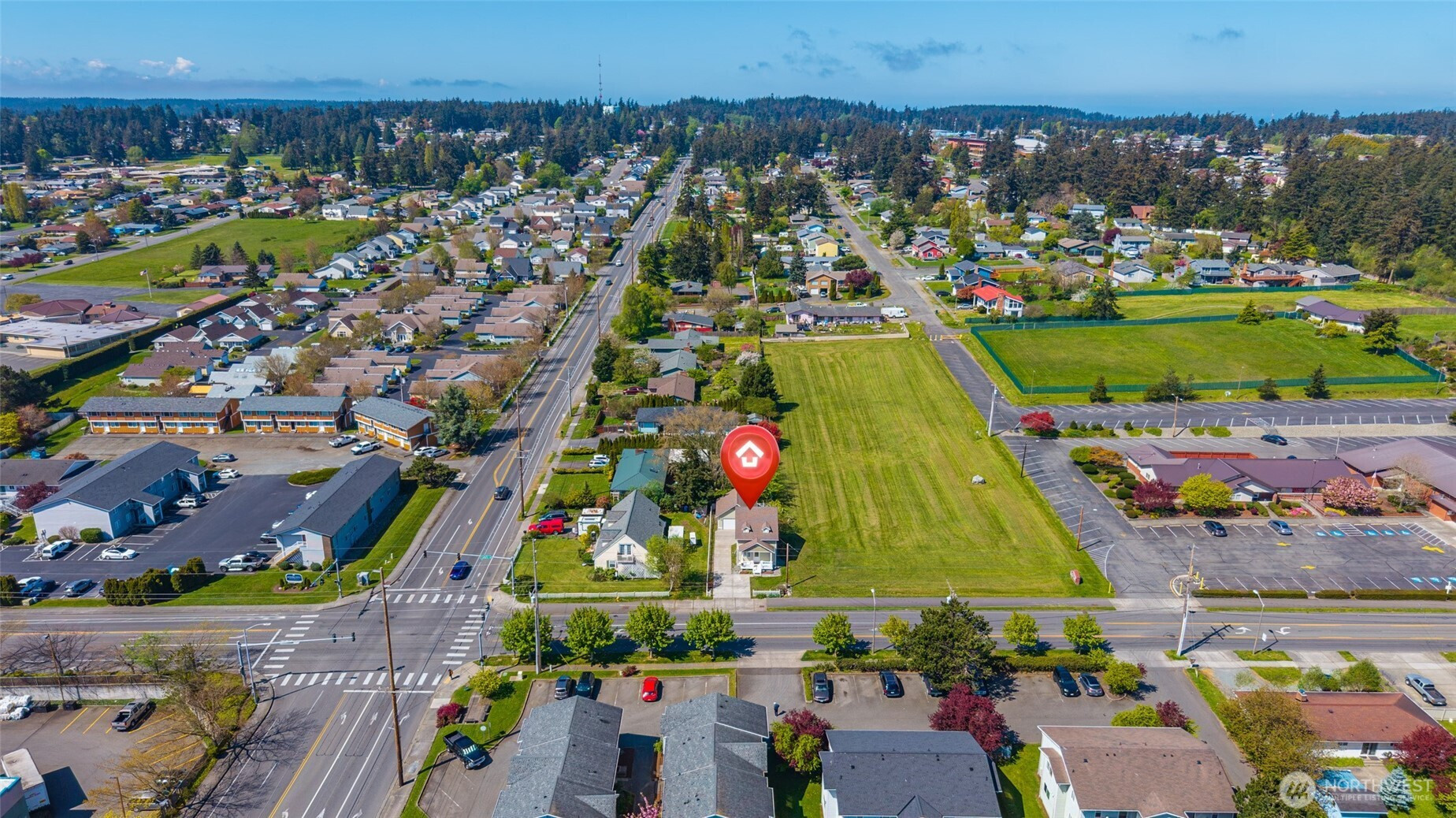 45 N Oak Harbor Street, Oak Harbor, WA 98277