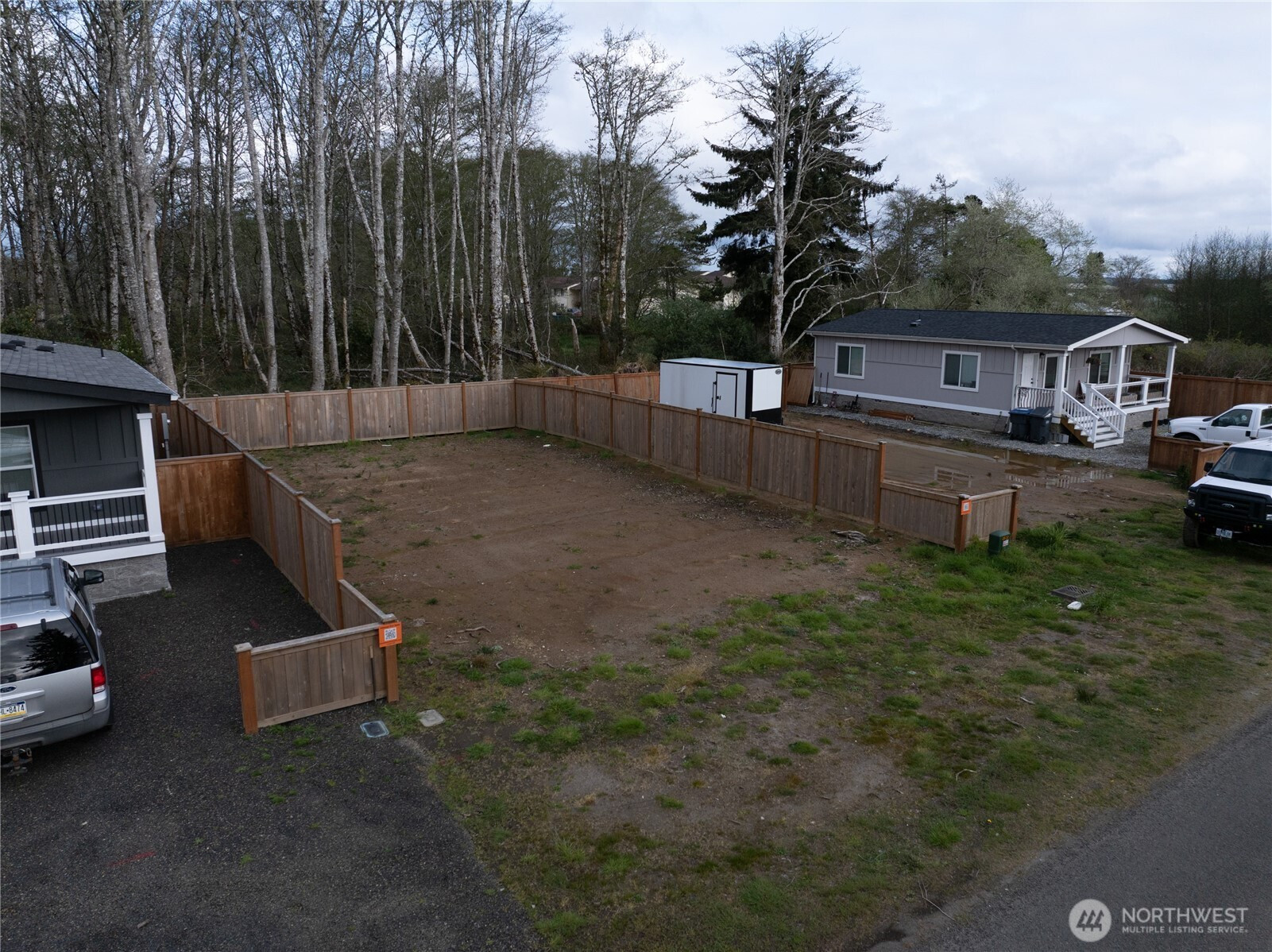 606 N 2nd Street, Westport, WA 98595