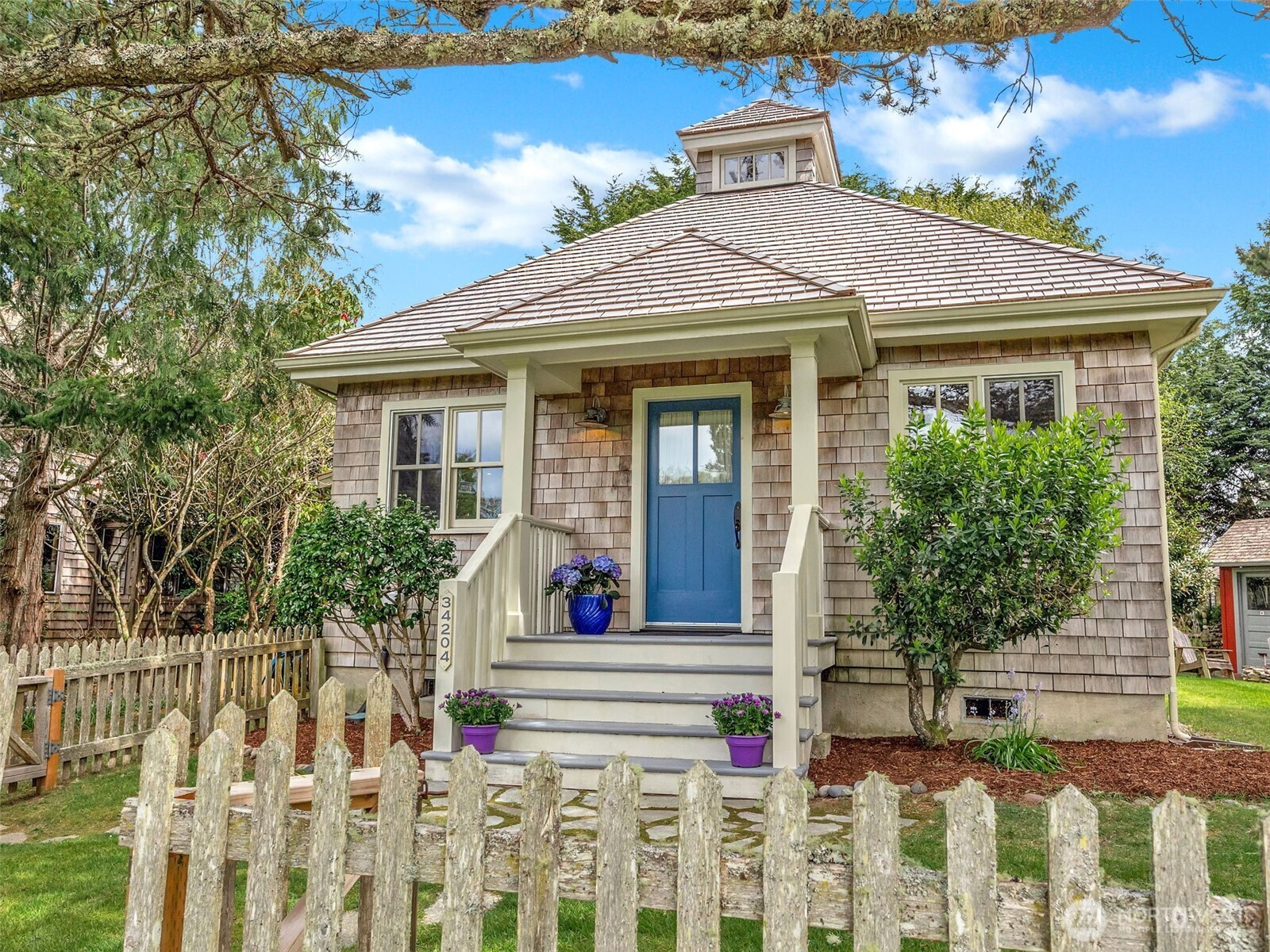 34204 Territory Road, Oysterville, WA 98641