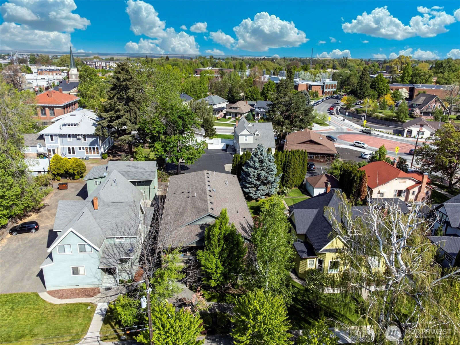 327 E Birch Street, Walla Walla, WA 99362