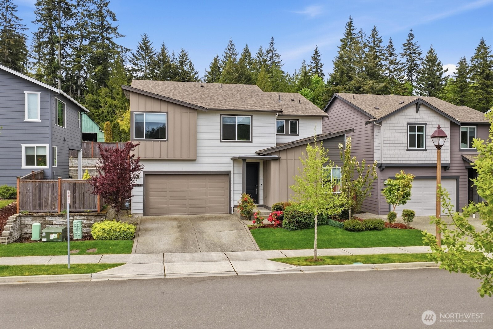 2466 NE Athlon Court, Poulsbo, WA 98370