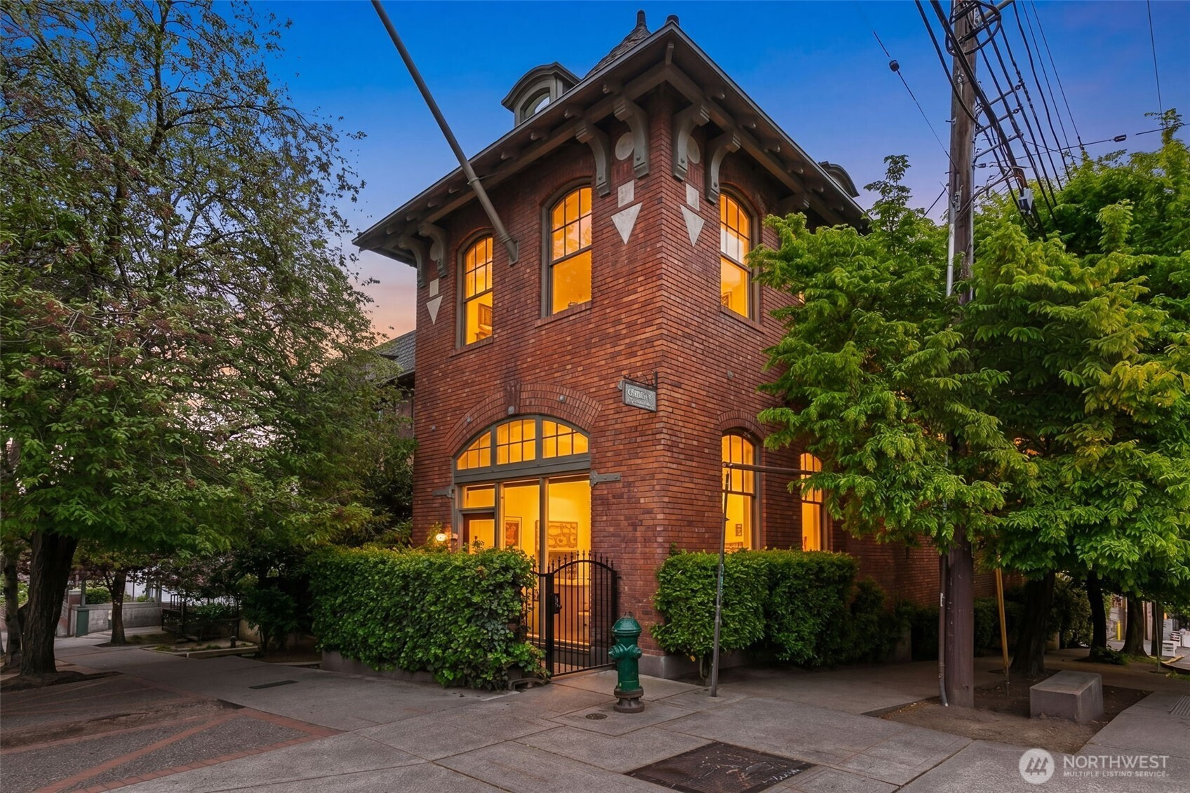 1406 Harvard Avenue, Seattle, WA 98122