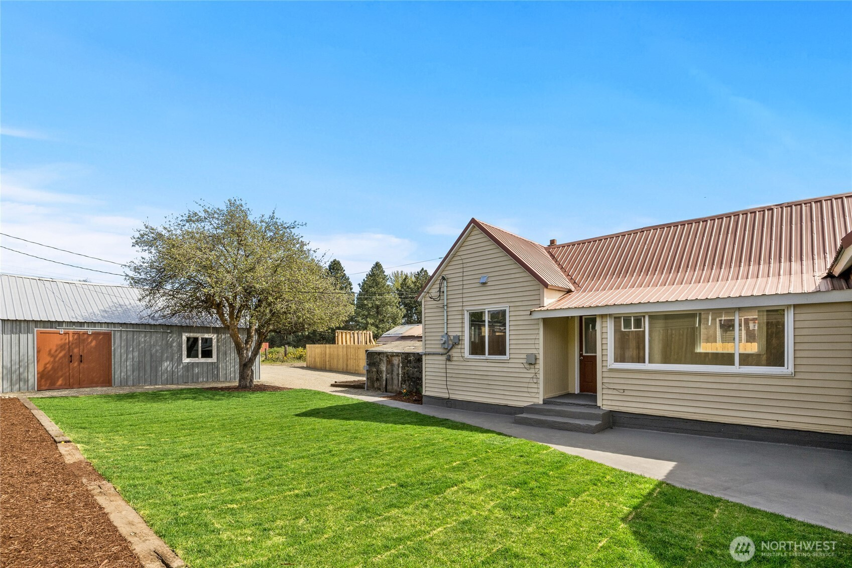 108 Yakima Avenue, Cle Elum, WA 98922